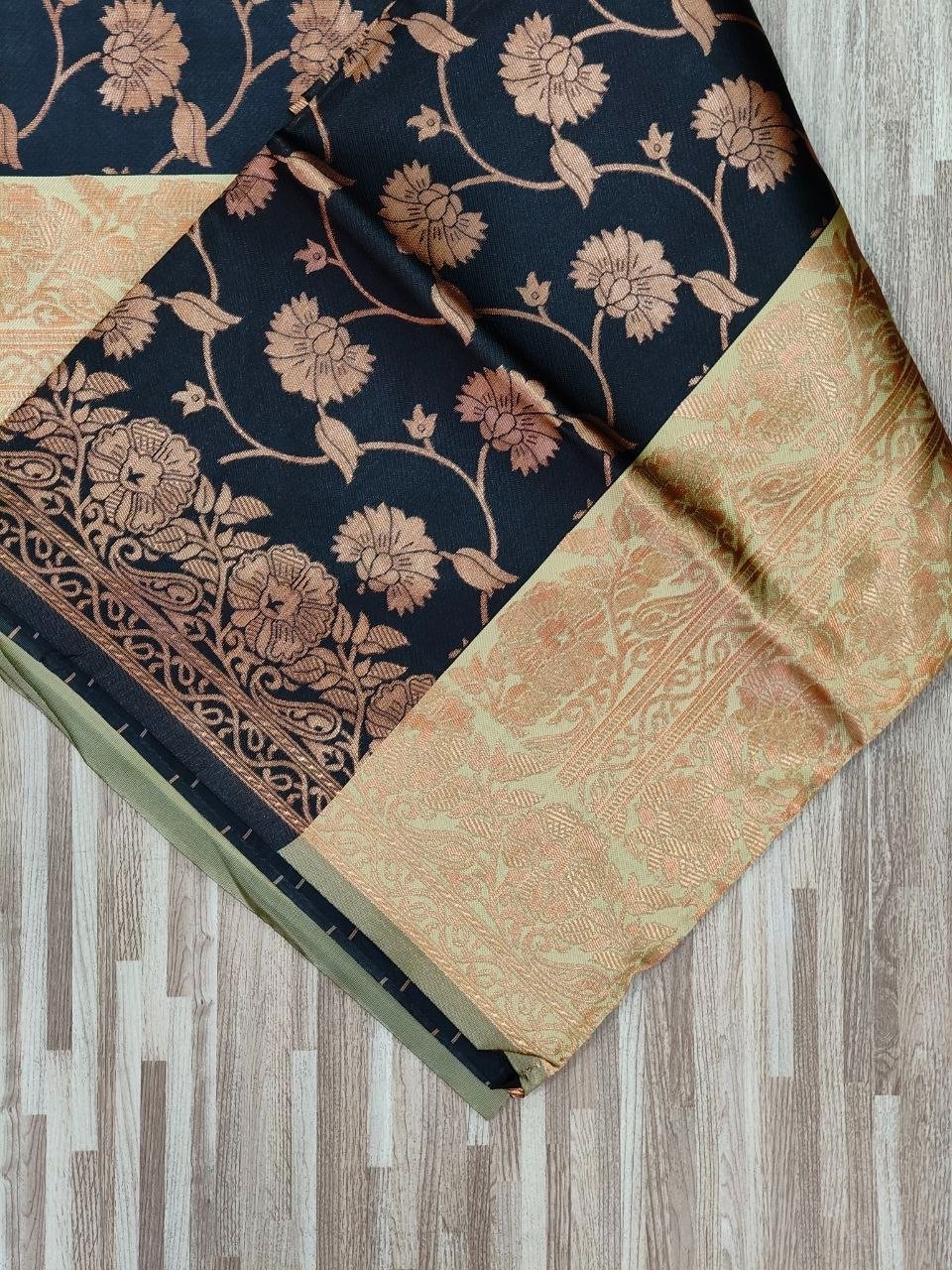 Indian Pakistani Bollywood Designer Saree Wedding Party Wear with Blouse Piece