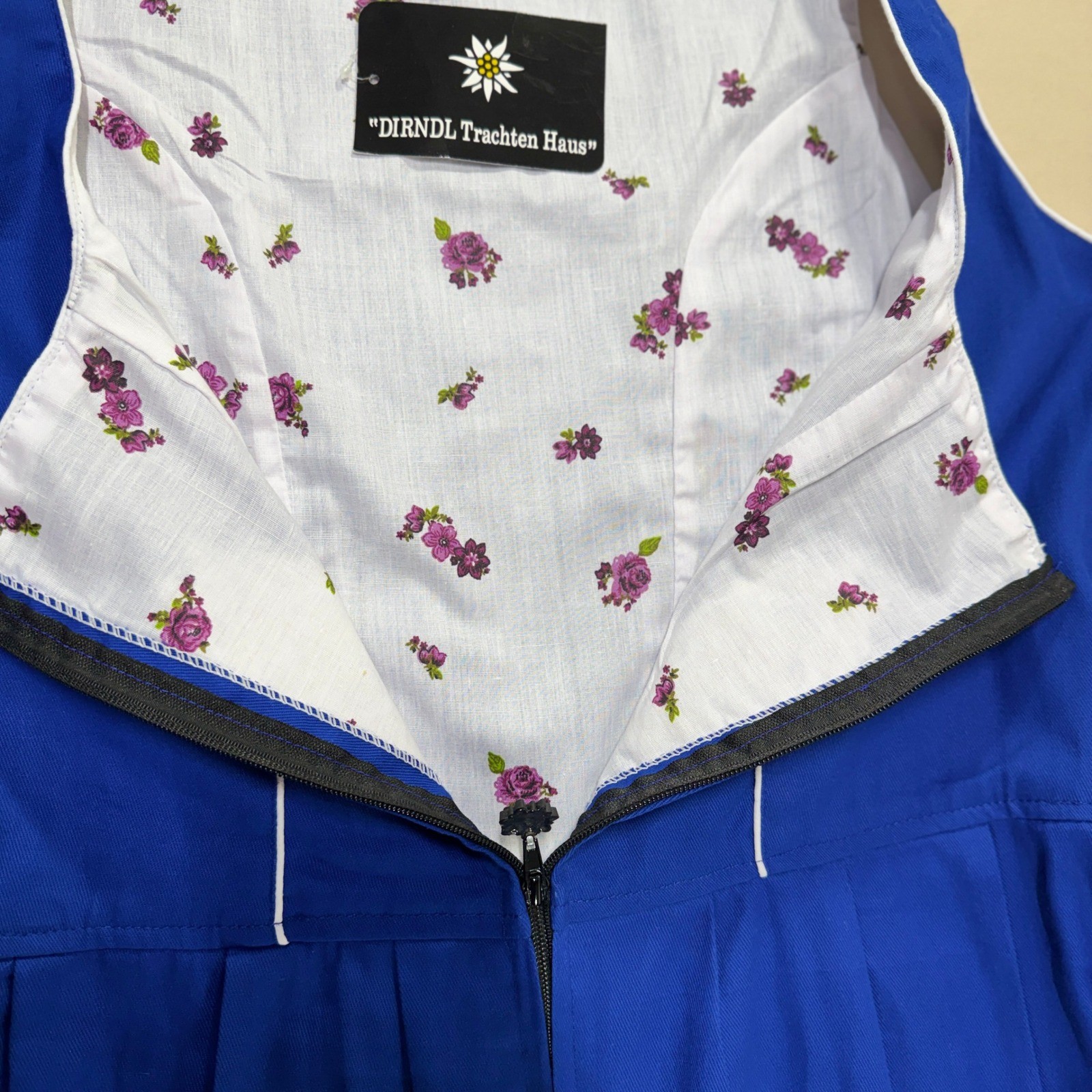 Dirndl Trachten Haus Blue Embroidered Bavarian Dress Size 52 22 Oktoberfest READ