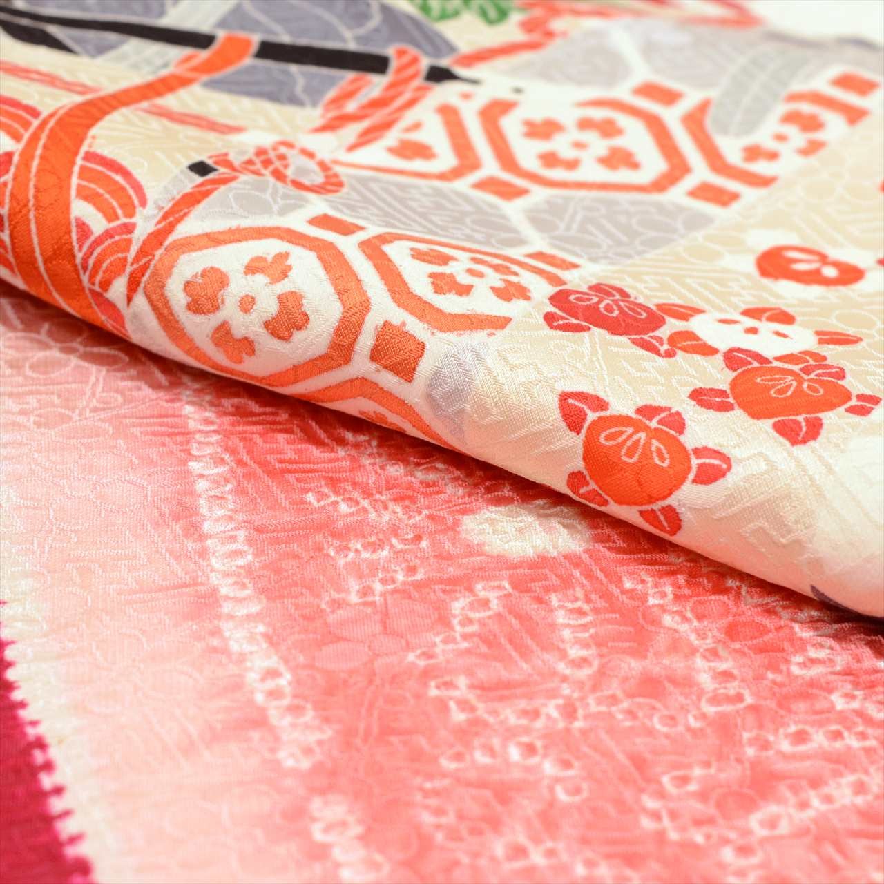 Vintage Japanese Kimono | Furisode & Nagajuban Set | Red Silk tt1320b*
