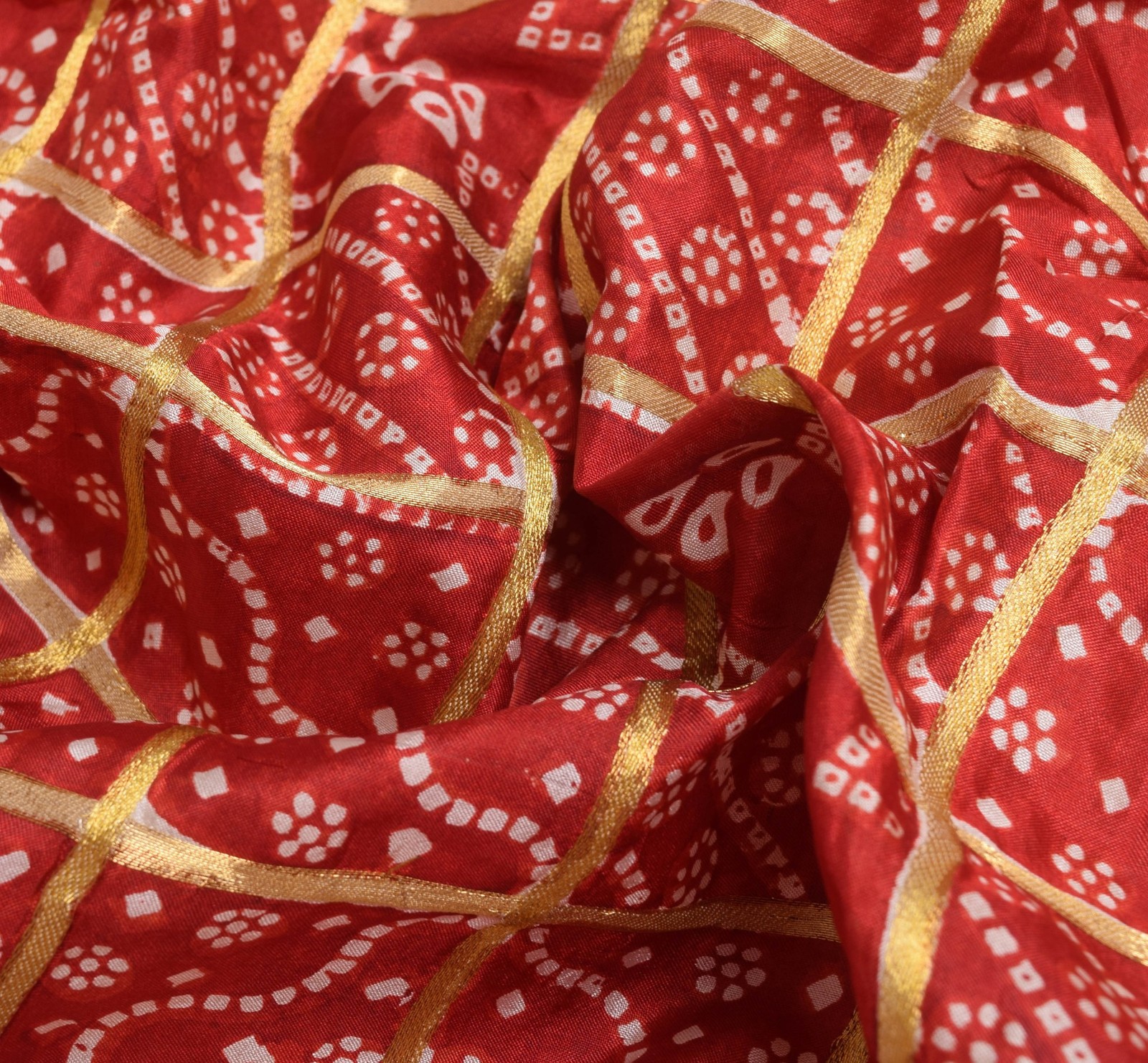 Sushila Vintage Pure Silk Sari Maroon Gold Toned Bandhani Printed Bridal Saree