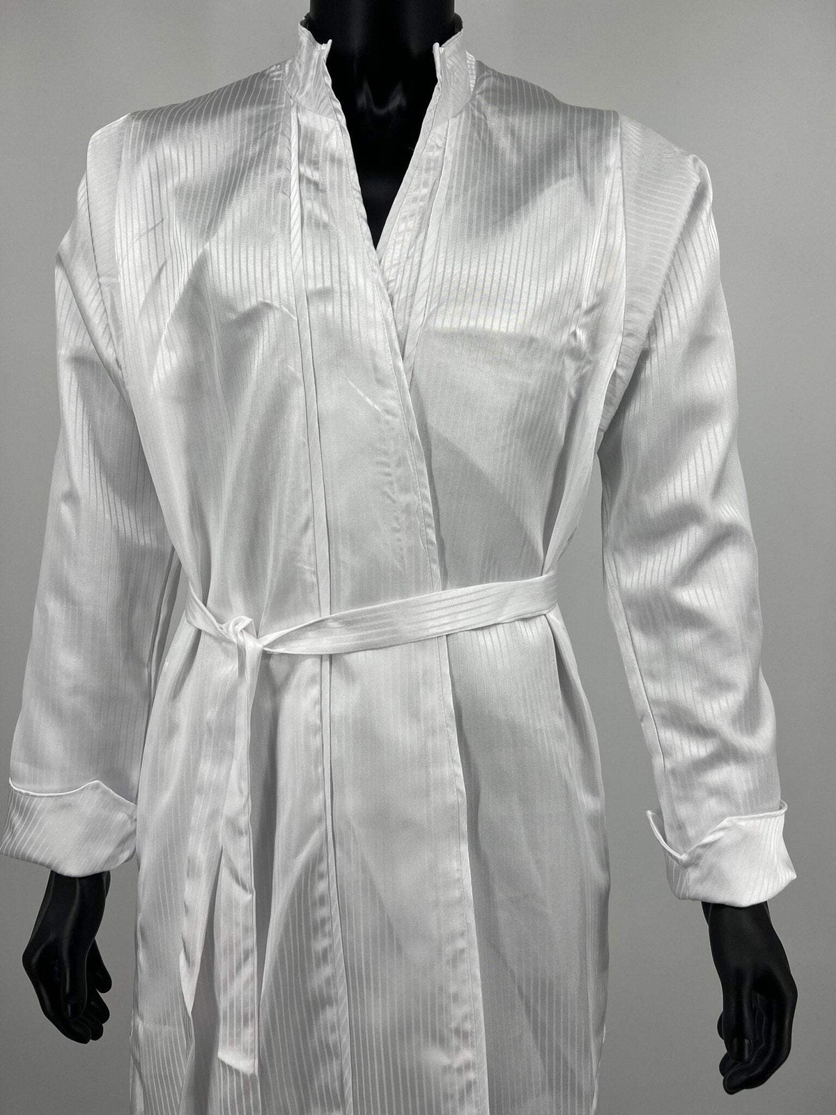 Jerusalem Kittel, Limited White Silky Robe, Traditional Jewish Garment