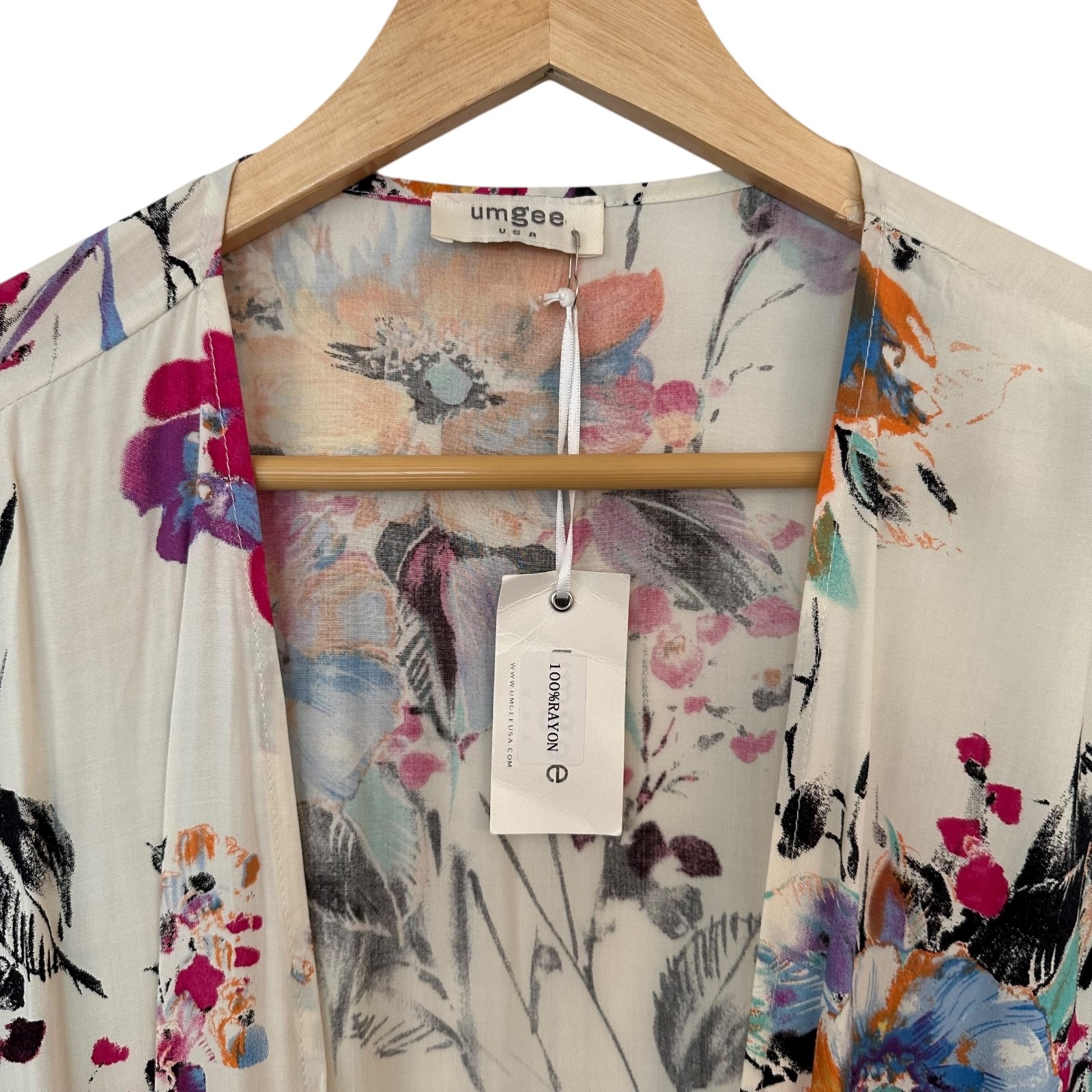 Umgee USA Floral Print Open Front Long Kimono Size L/XL Beach Vacation Boho