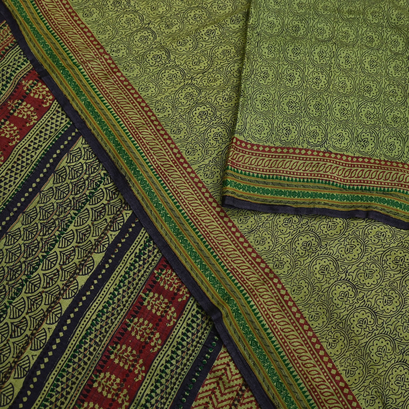 Vintage Green Block Printed Pure Chanderi Silk Saree Floral Zari Border 5yd