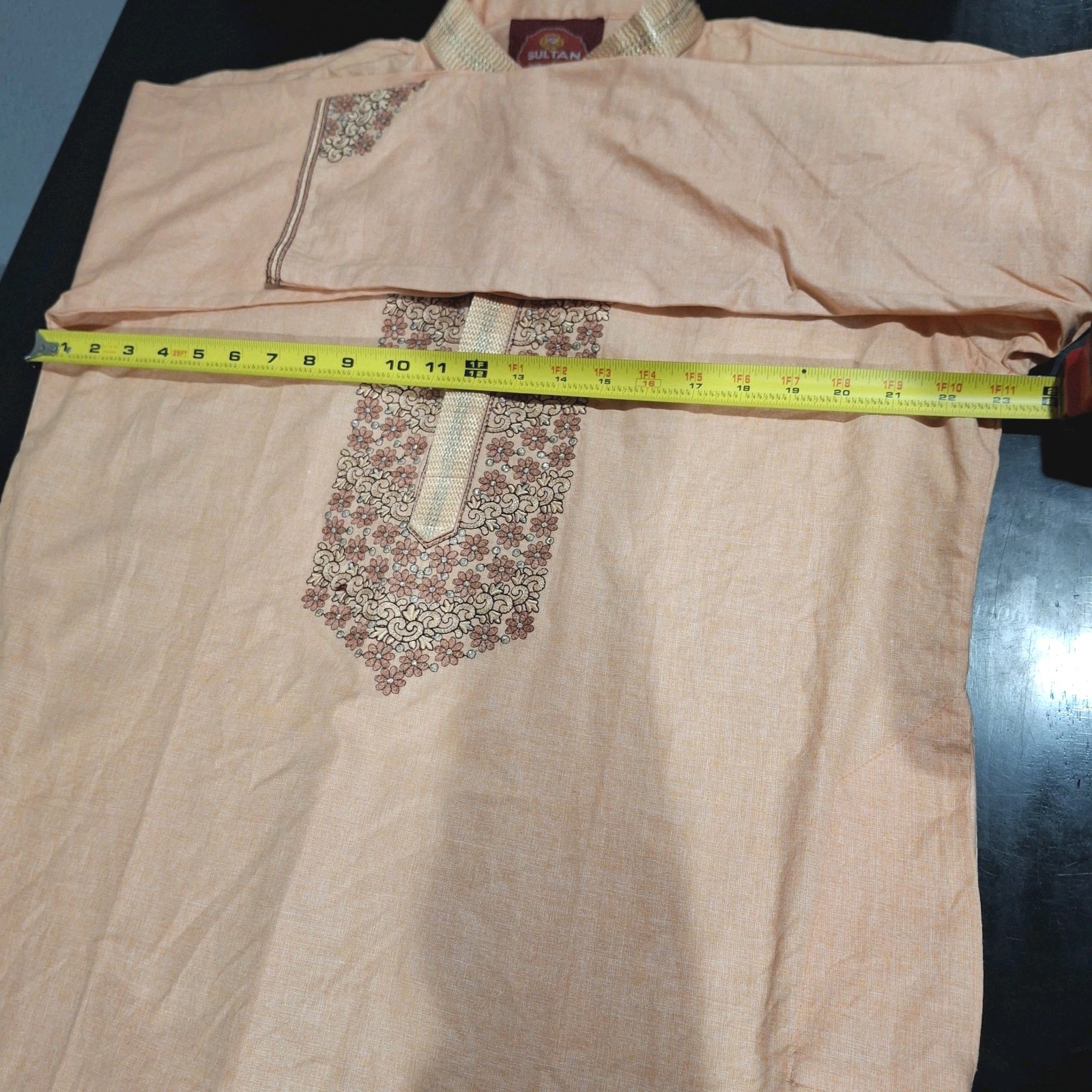 Sultan Men’s Peach Embroidered Kurta Size 44 XL Indian Wedding Festive Tunic