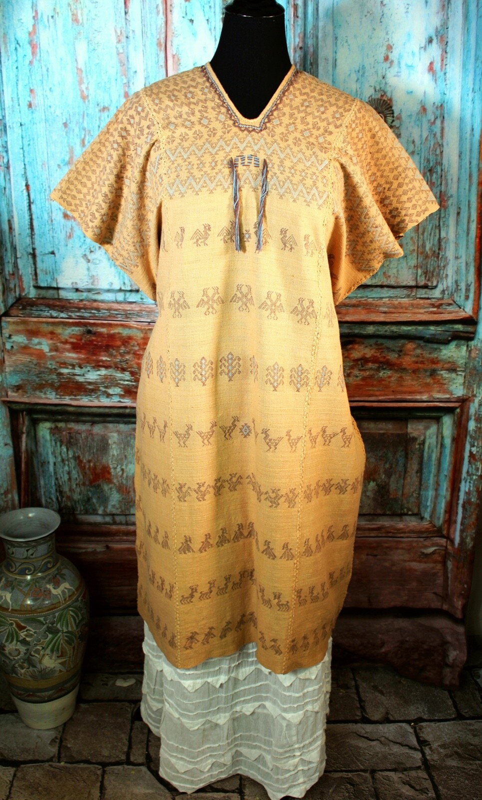 Huipil Natural Dye Handwoven San Bartolo Yautepec Backstrap Loom Oaxaca Mexico