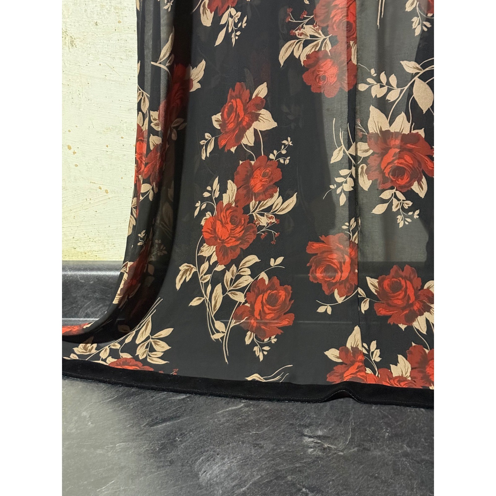 Torrid Womens Black Red Rose Floral Sheer Chiffon Velvet Trim Maxi Kimono Duster