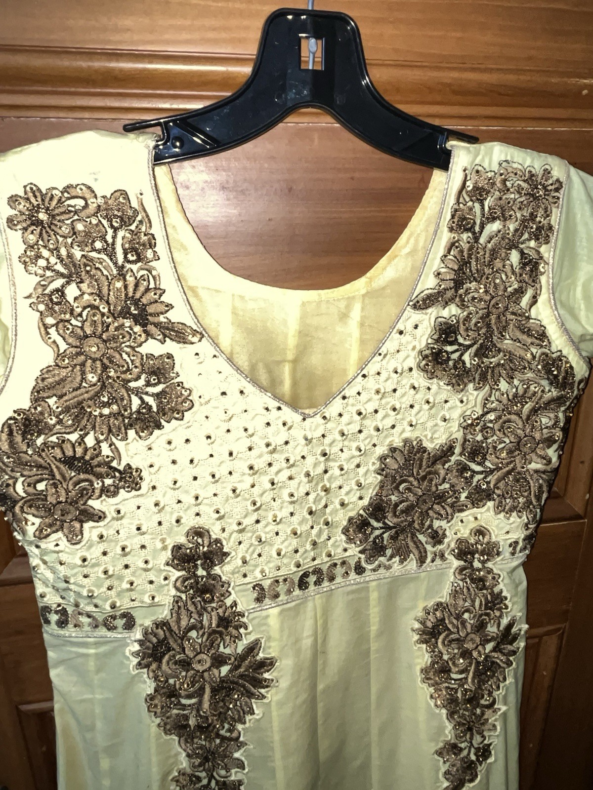 Indian BOLLYWOOD STYLE Yellow/Gold Embroidery Beads Appliqué Party Dress/Costume