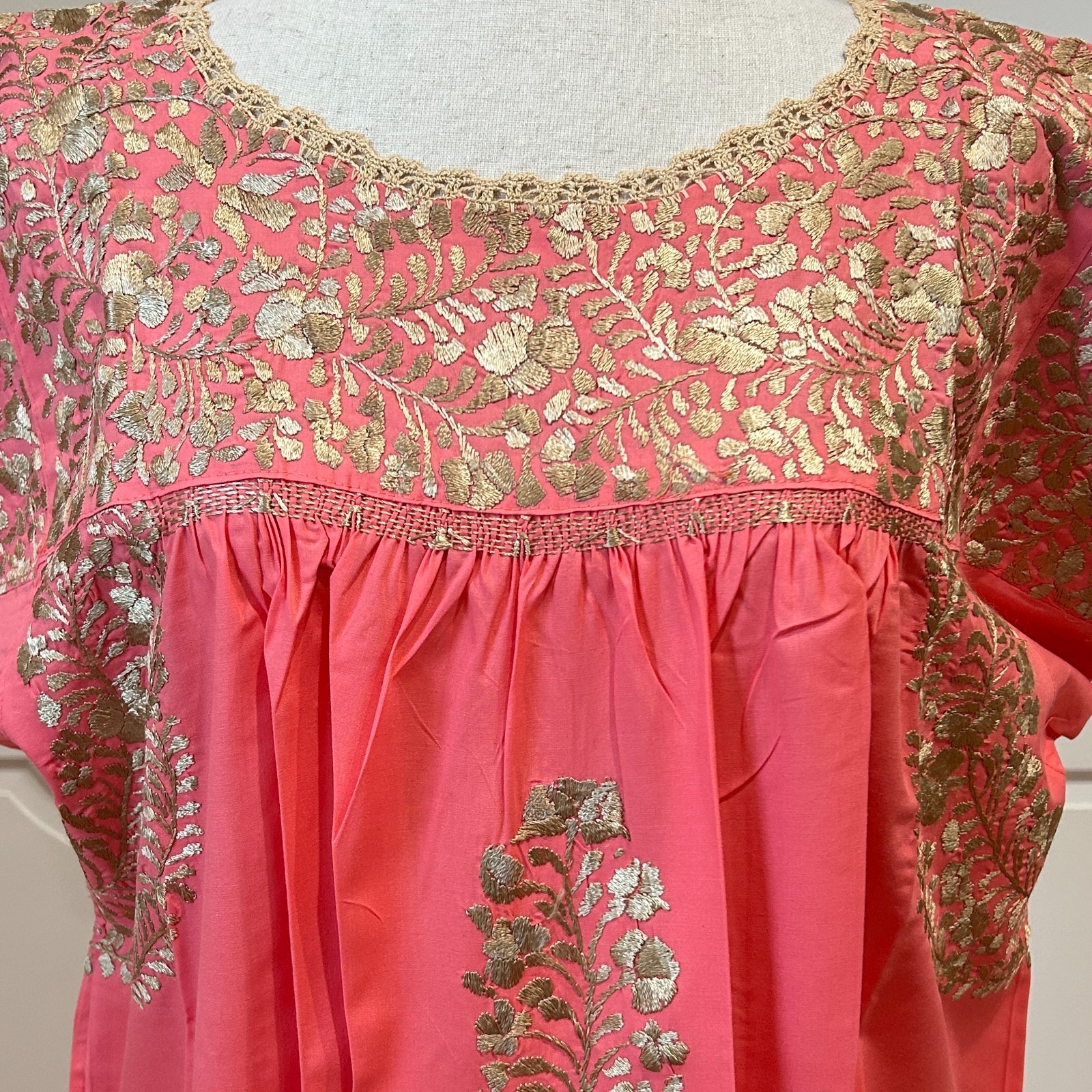 XL San Antonino Maxi Dress, Oaxaca Mexican dress. hand Embroidered. Silk Threads