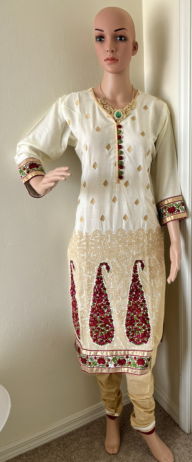 Indian/pakistani salwar Embroidered Rayon kameez Size 40” In White & Beige.