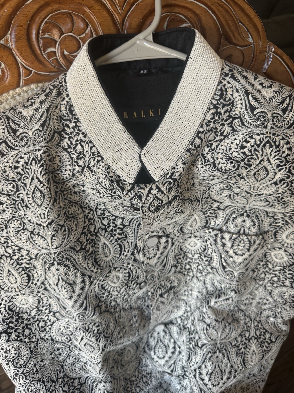 Kalki Men’s Black White Kurta Traditional Style shirt jacket Size 42