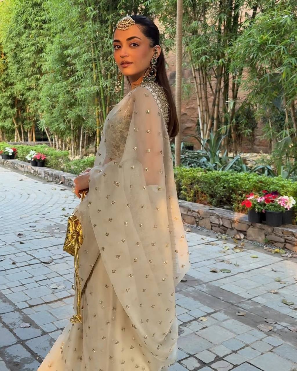 WEDDING DESIGNER BOLLYWOOD SAREE BLOUSE SARI INDIAN PAKISTANI UNSTITCH DRESS EID