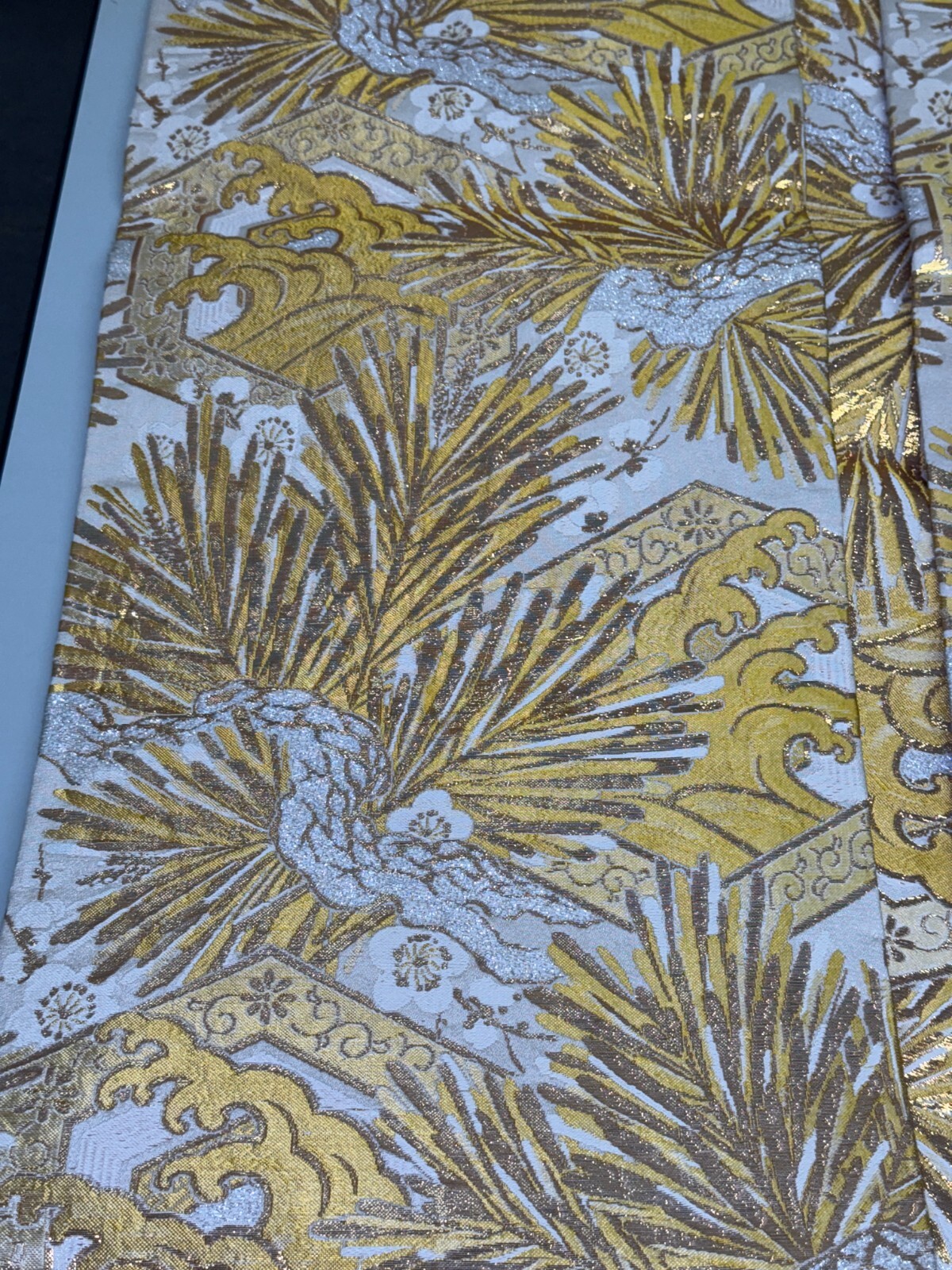 Japanese Vintage Kimono Maru Obi silk Gold Embroidery Reversible 153.5×11.8in