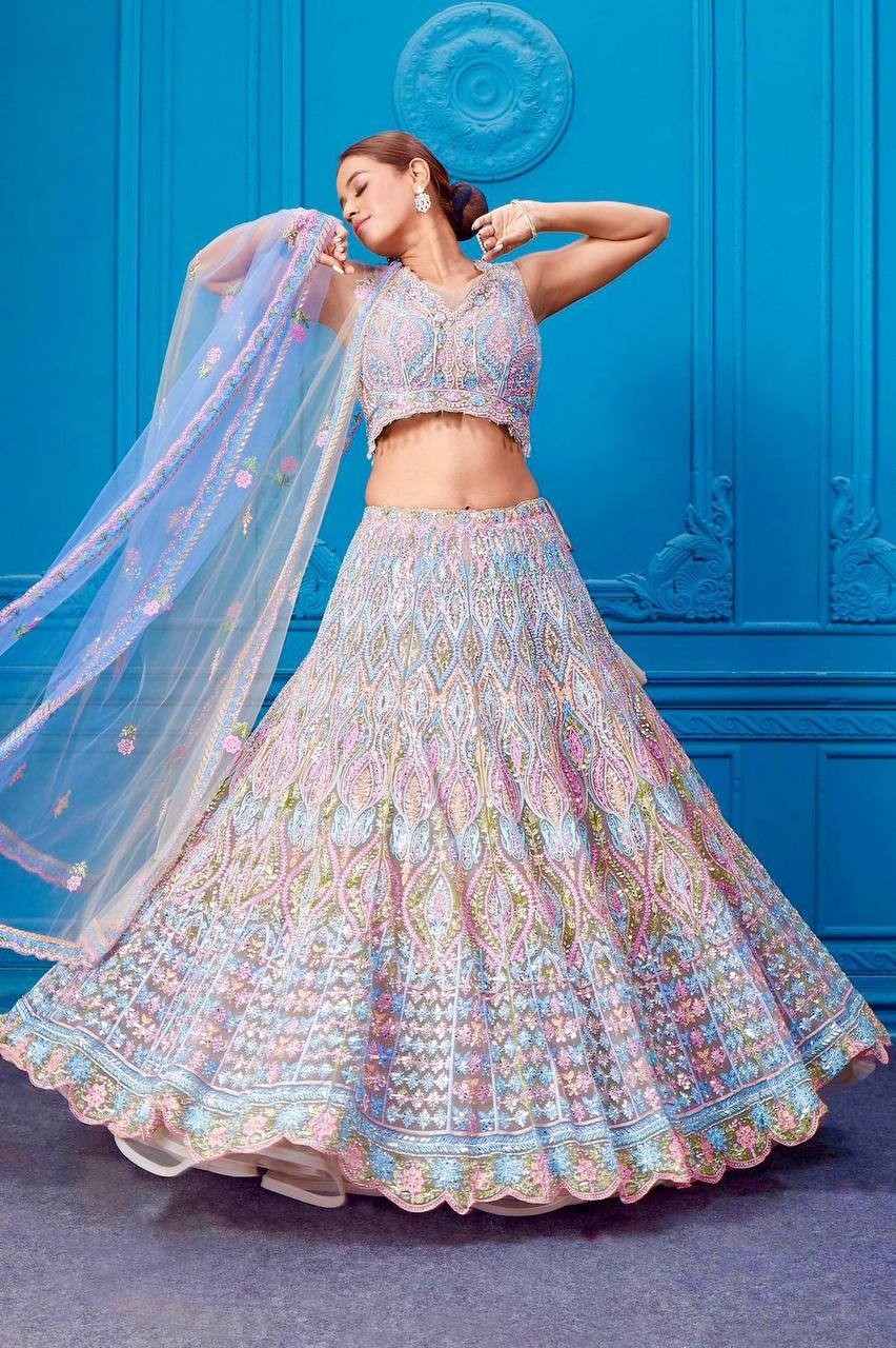 INDIAN WEDDING PARTY NEW DESIGNER LEHENGA CHOLI LEHENGA PAKISTAN WEAR BOLLYWOOD2