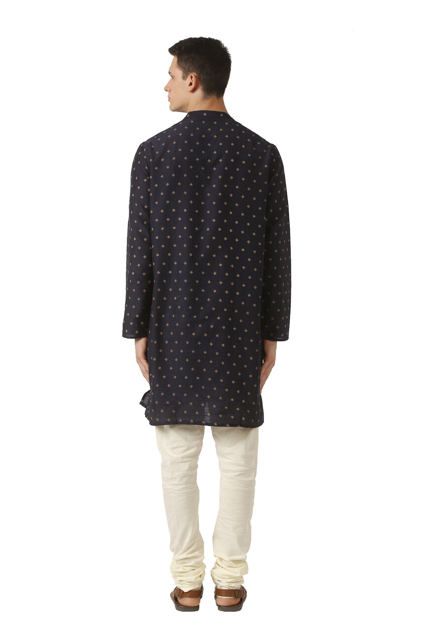 In-Sattva Men’s Mandarin Collar Micro Dobby Fine Print Navy Blue Kurta Tunic