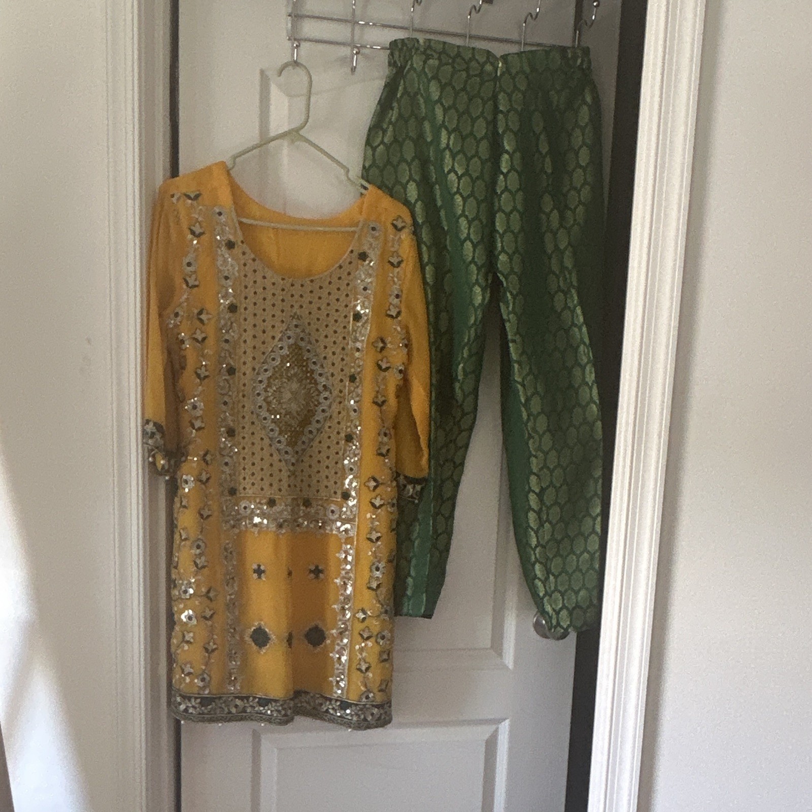 Handmade Women’s Yellow Pakistani Salwar Kameez 3pc Suit Set w/ Dupatta M