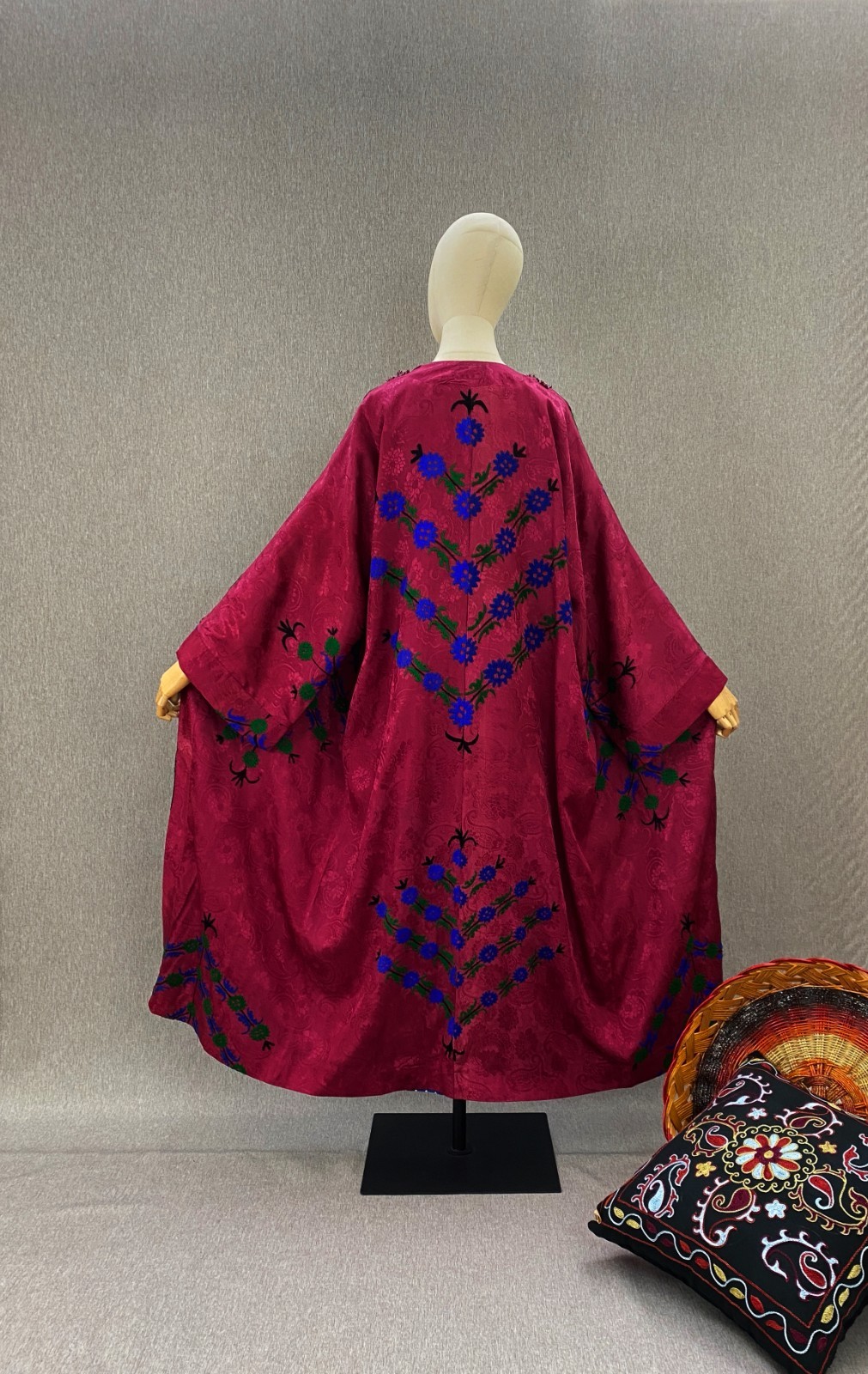 Vintage Uzbek Suzani Chapan Robe Jacket Embroidered OOAK Boho Ethnic Coat Kimono