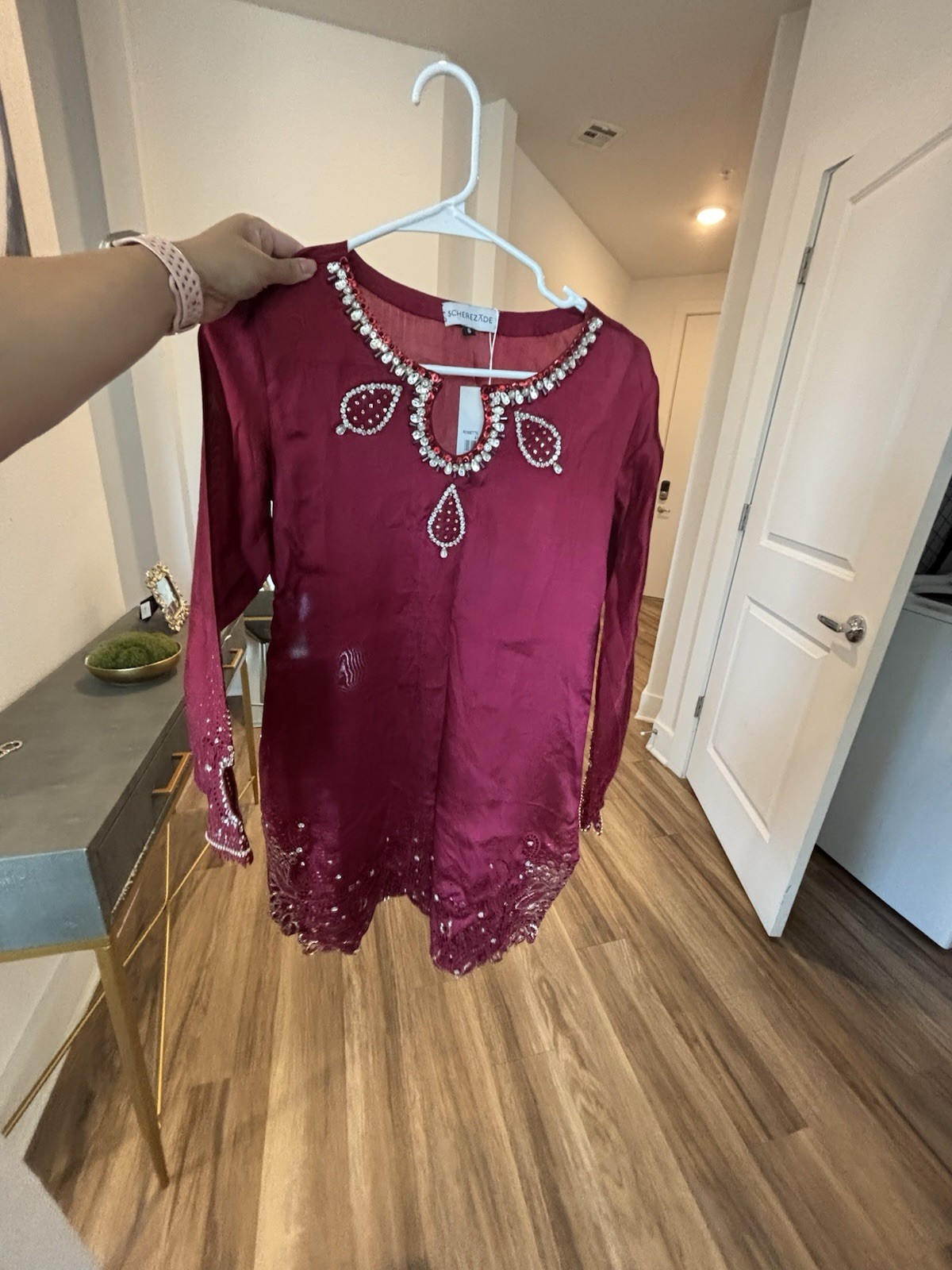 Scherezade Rosette Size Small NWT Women’s Farshi Shalwar Dress Pakistani Wear