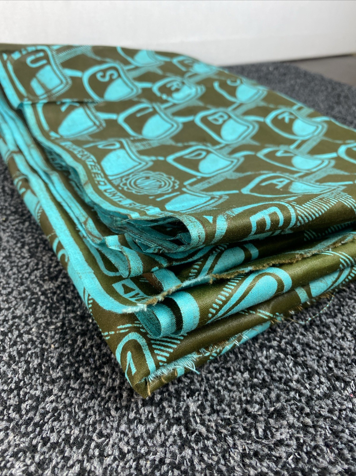 Veritable African Wax Print Guaranteed UNTL Real Wax 3 Yds x 44″ Cotton 8710