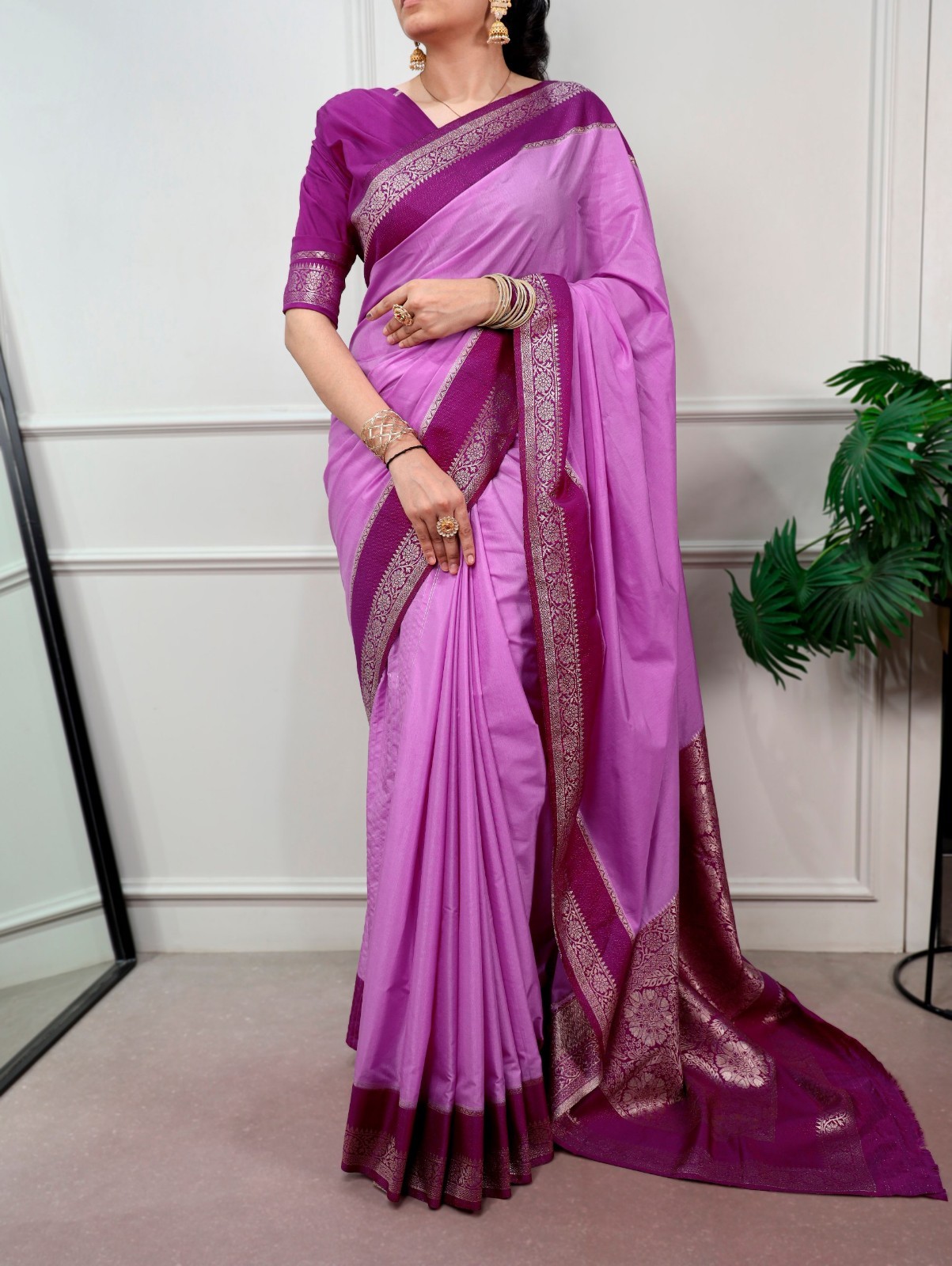 Traditional Wear Heavy Mysore Crepe Saree With UN Stitch Blouse For Women