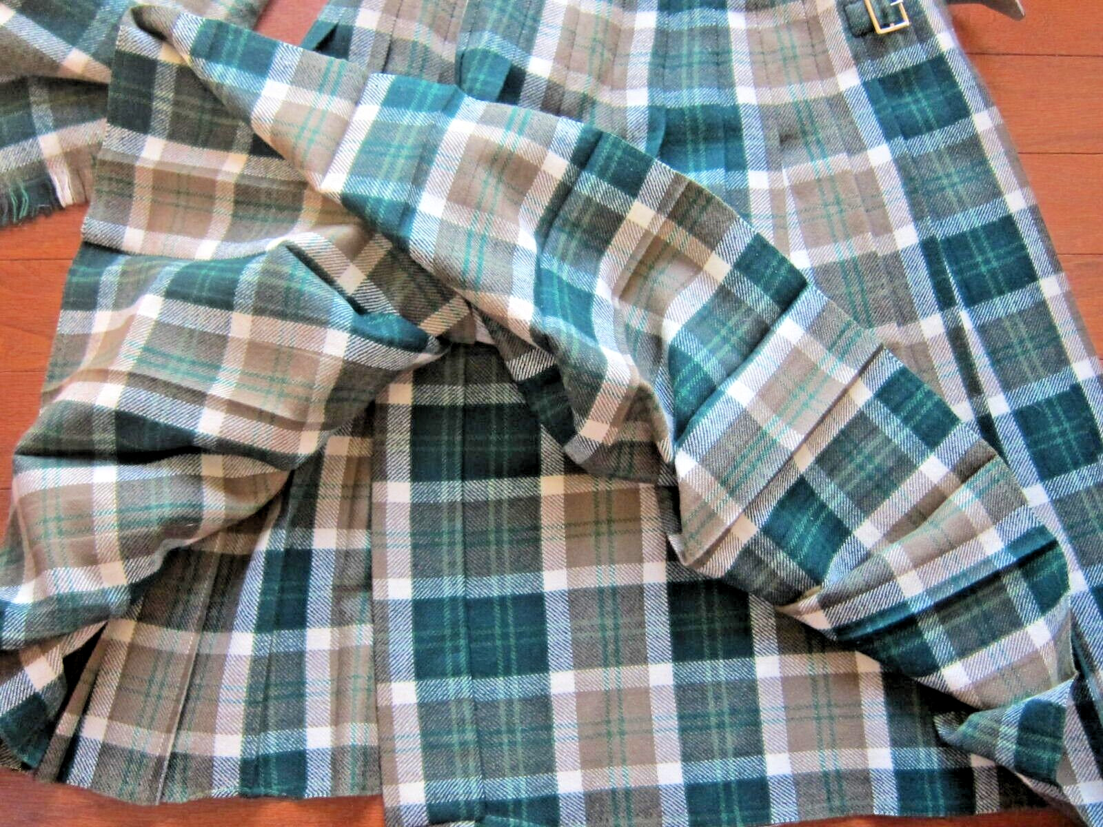 Womens Geoffrey Tailor Highland Royal Mile Scotland Wool Tartan Kilt & Scarf Sm