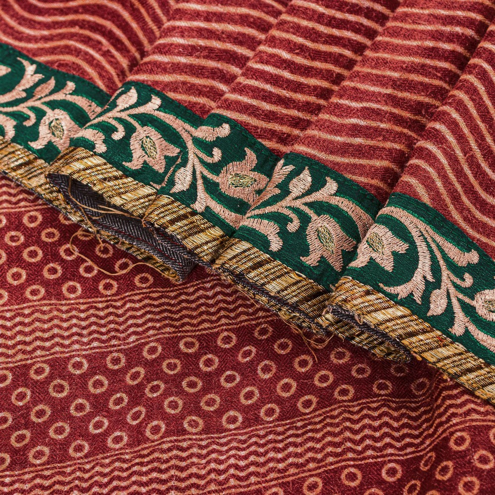 Sanskriti Vintage Sarees Red Pure Woolen Wave Lines Print 5+Yd Winter Warm Sari