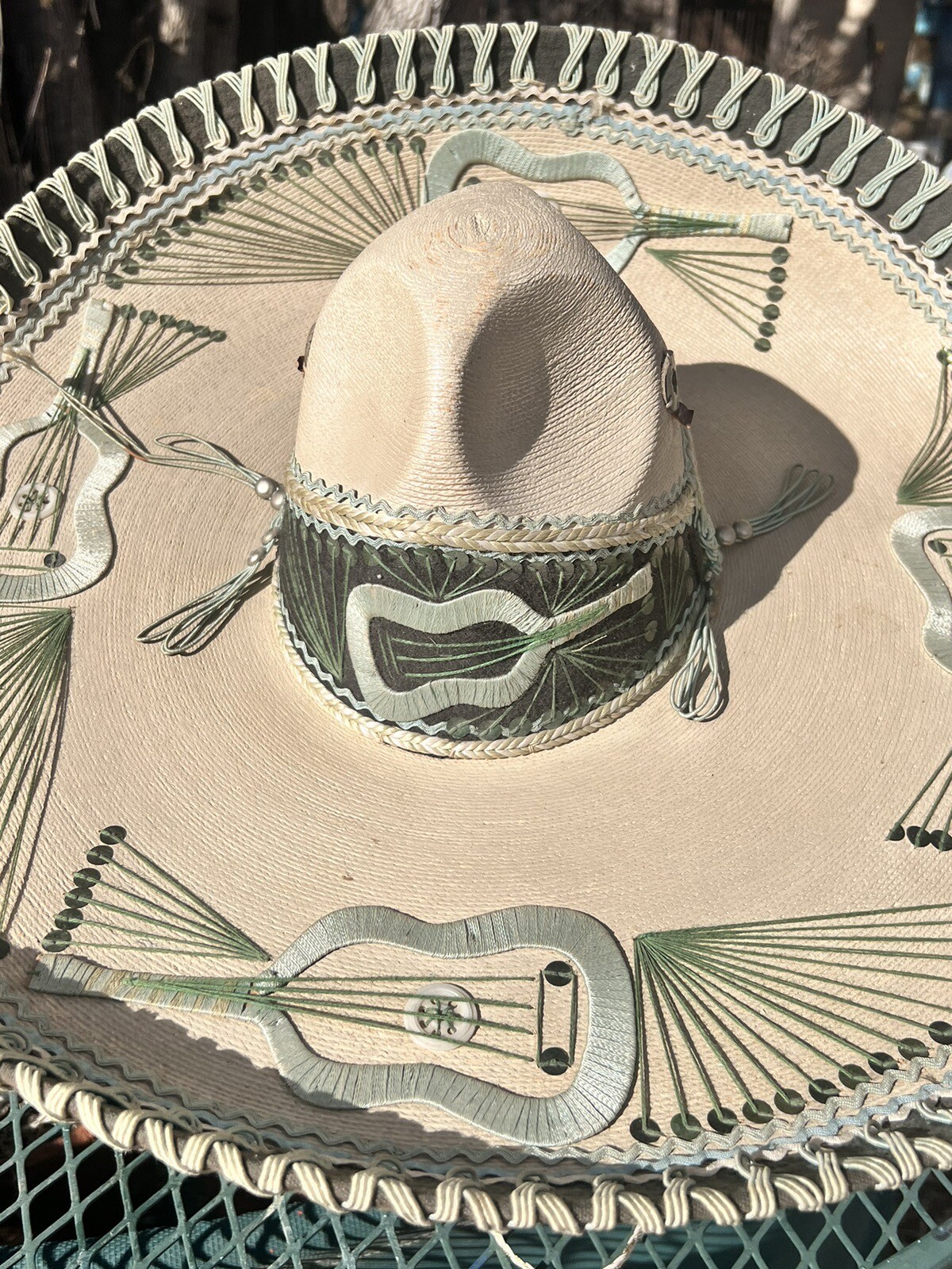 VINTAGE Gilberto Salazar Mariachi Hat Sombrero Embroidered Guitars Large Novelty