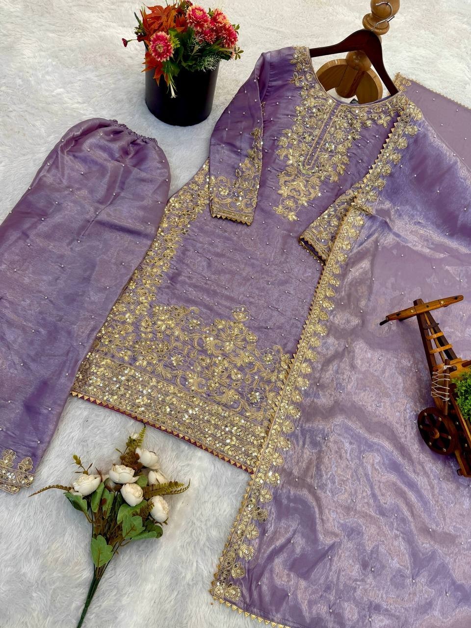 Attractive Look Silk Lavender Salwar Kameez With Dupatta For Indian Party Wear