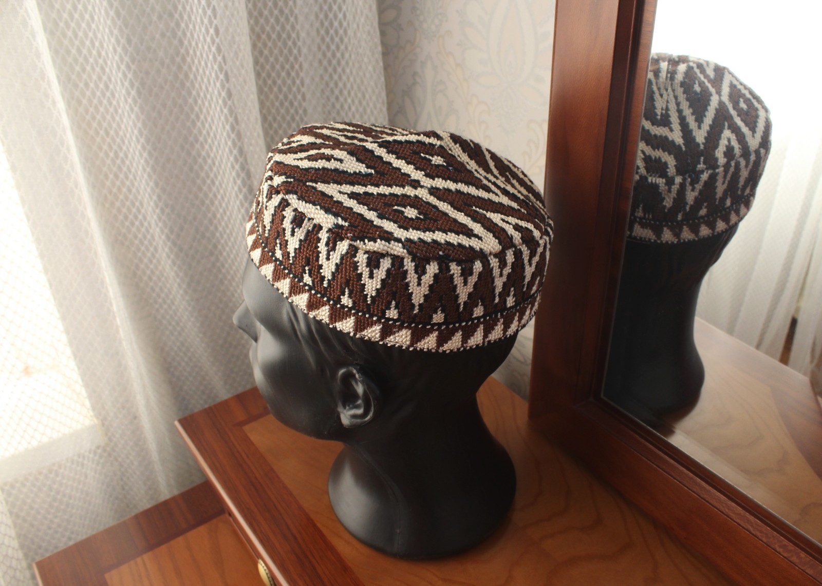 Uzbek skull-cap hat/22.8″/58 cm/Boho ethnic cap/Hand embroidered muslim kufi hat