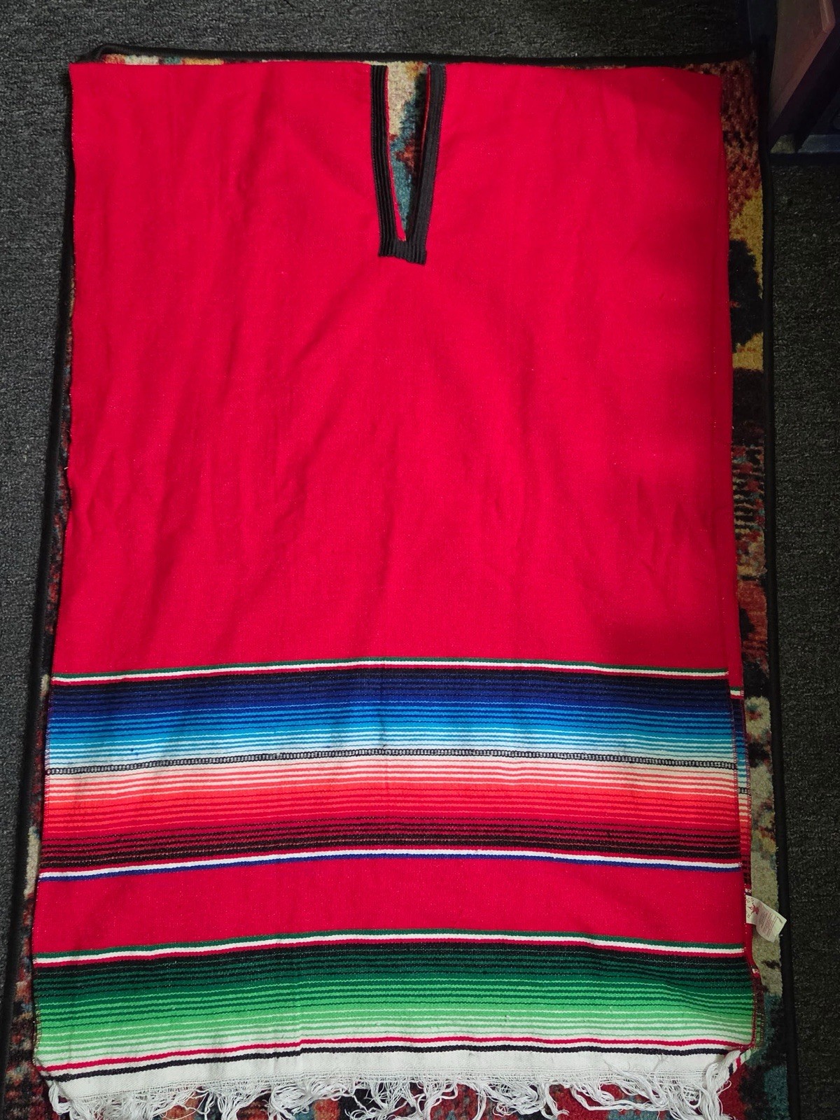 Rubie’s Hombre Adult Standard Red Serape Poncho Costume Fringe Made in Mexico