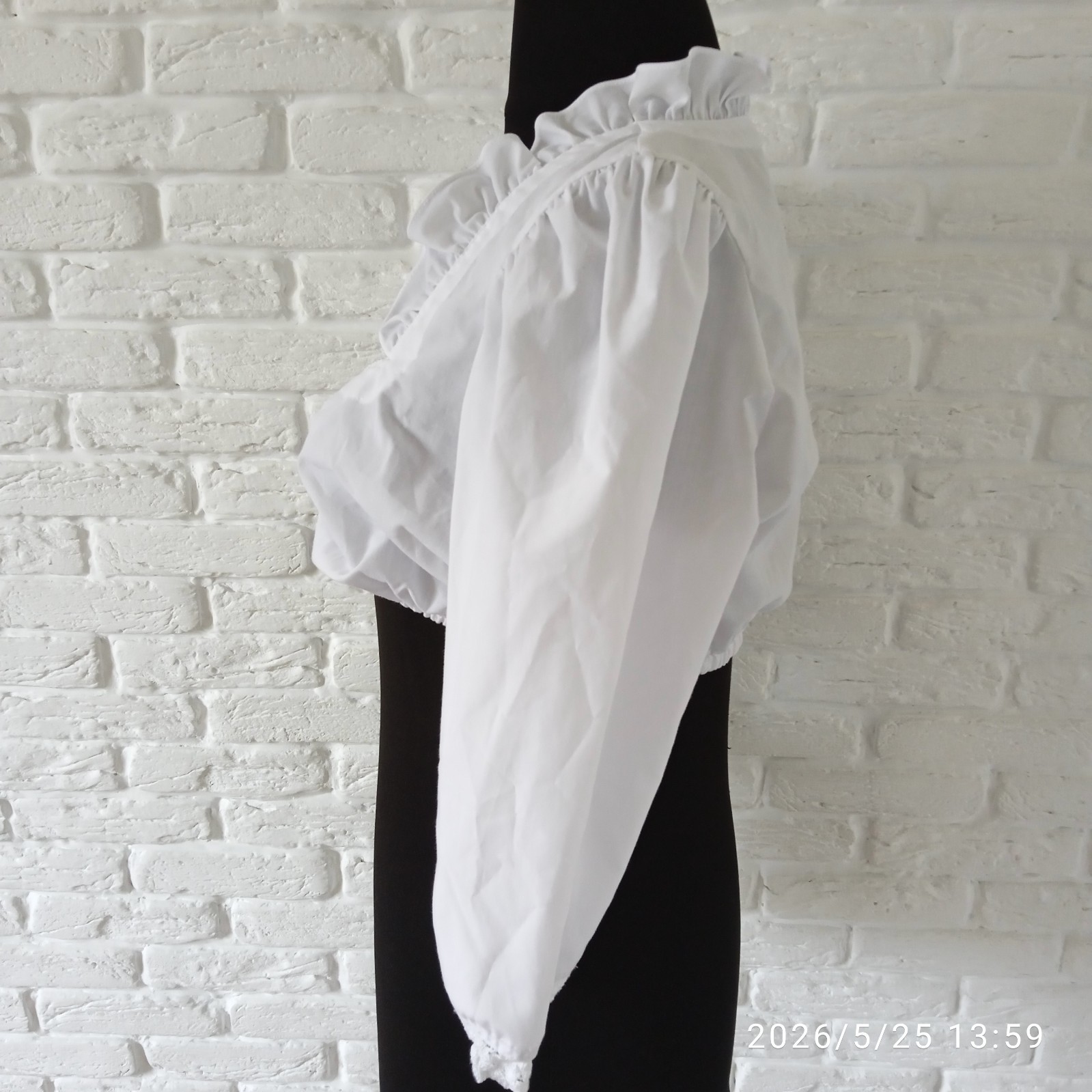 Fuchs Dirndl Oktoberfest White cotton Blouse Size EU 40