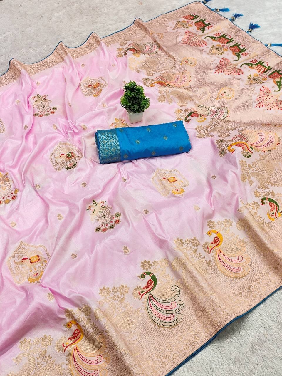 New Arrival Viscose Dolla Silk Saree With Blouse For Wedding & Party Wear