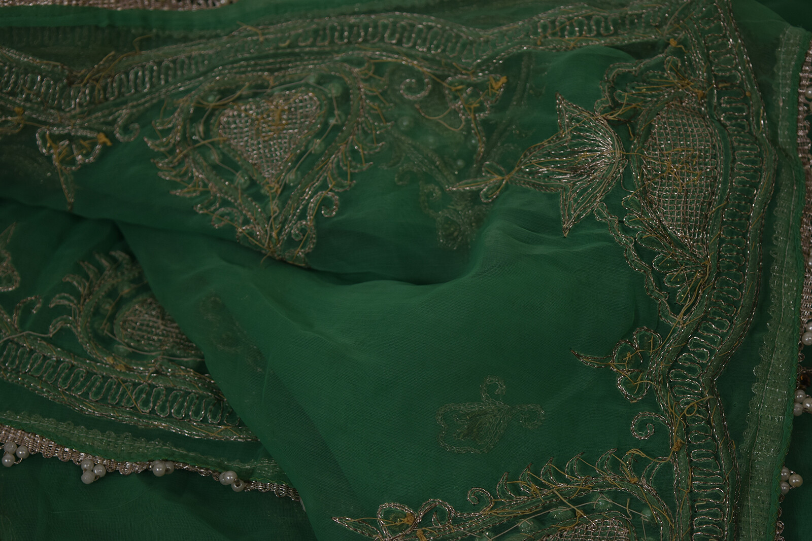Antique Beads Gota Work Indian Cut Saree Sari Party Wear Dress Grass Green Gold