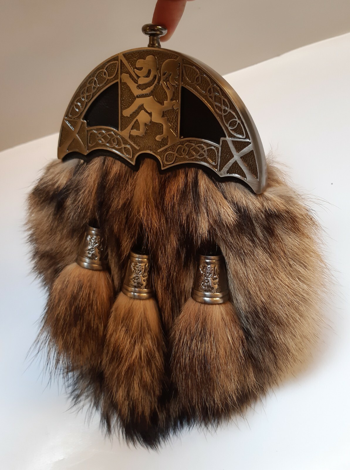 Scottish Kilt Original Fox Fur Full Dress Sporran Antique Enamel Lion Cantel