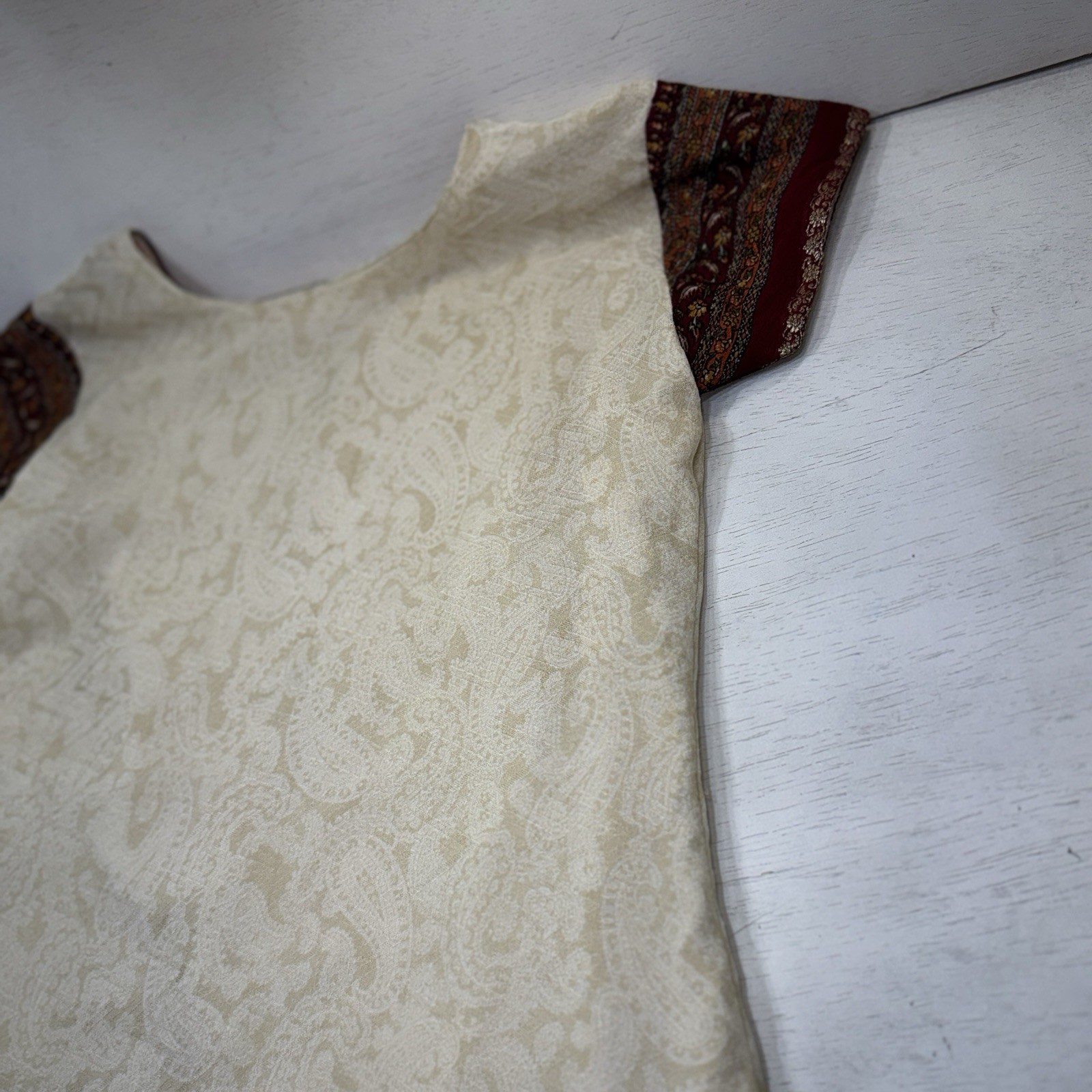 Kurta Dress Tunic Small Embroidery Beige Paisley Embellished With Red Trim Lined