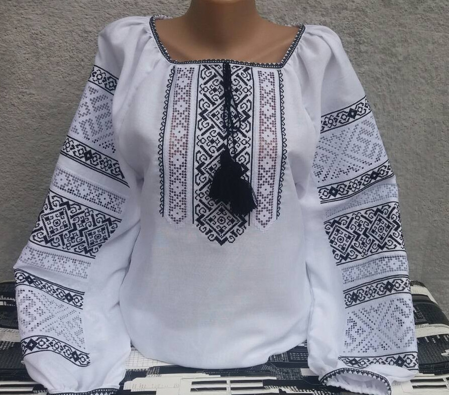 Vyshyvanka Elegant Ukrainian embroidered blouse Top Shirt white color XS-4XL