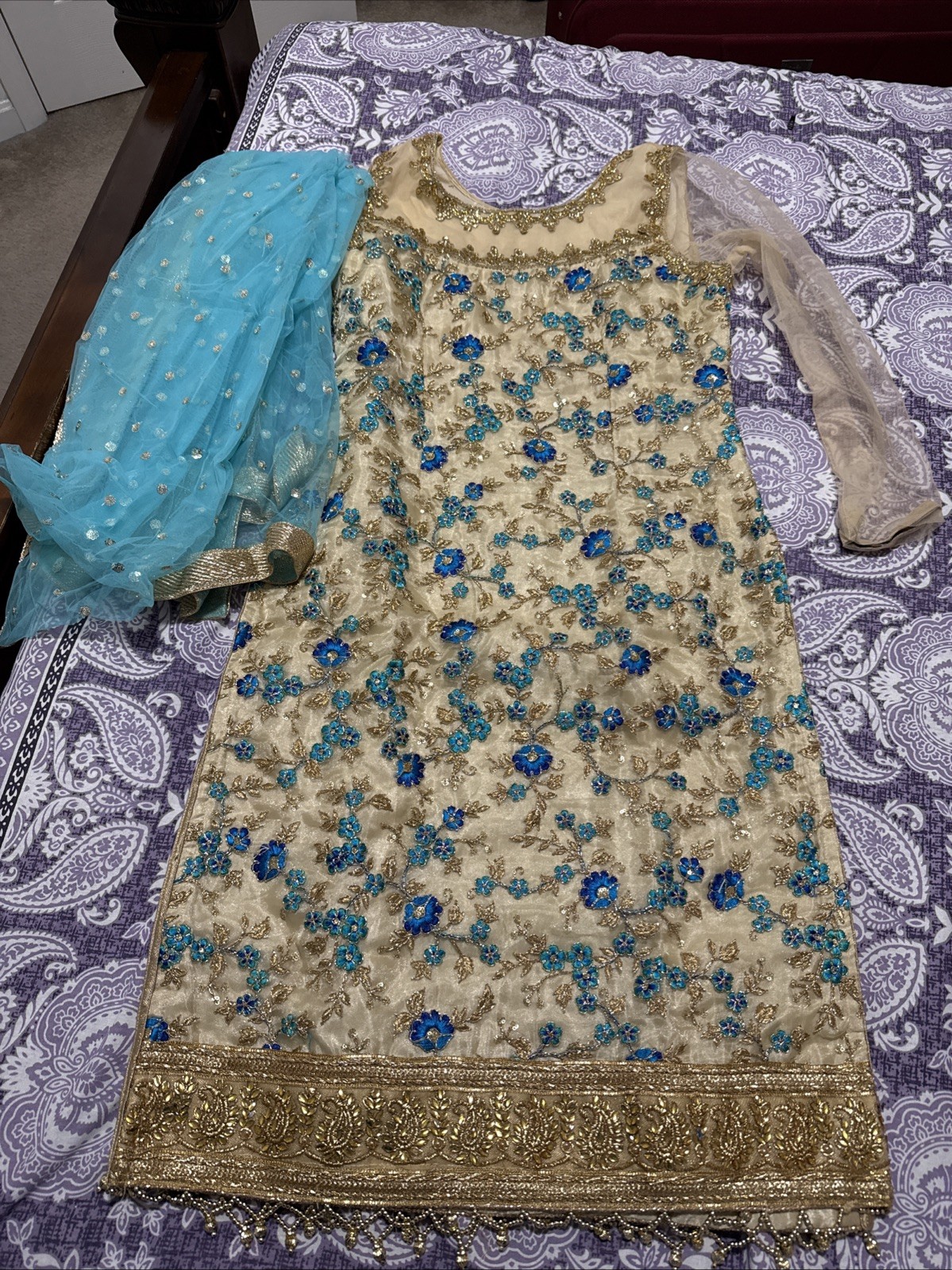 Women’s Medium Nude And Turquoise Pakistani Style Suit With Gold Embroidery