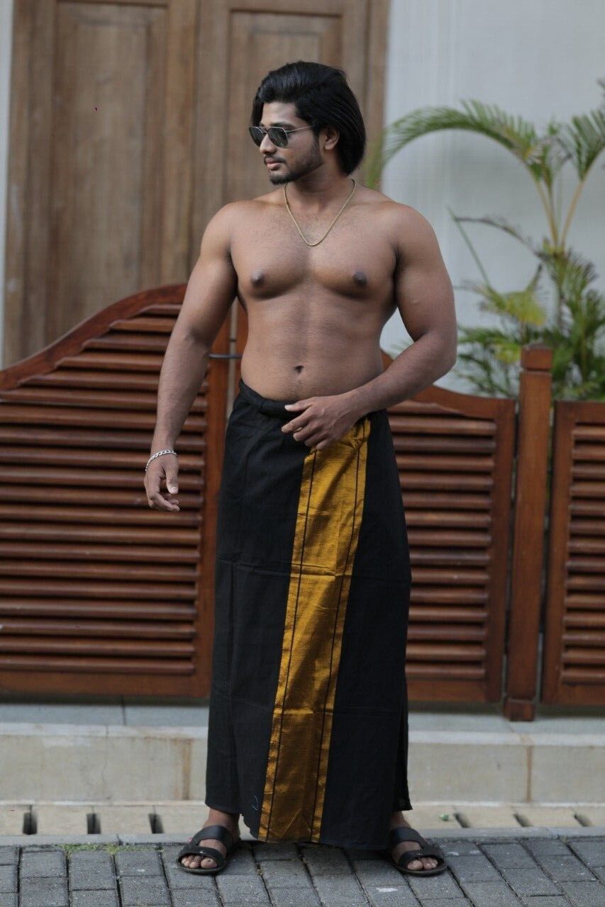 MEN HANDLOOM SARONG