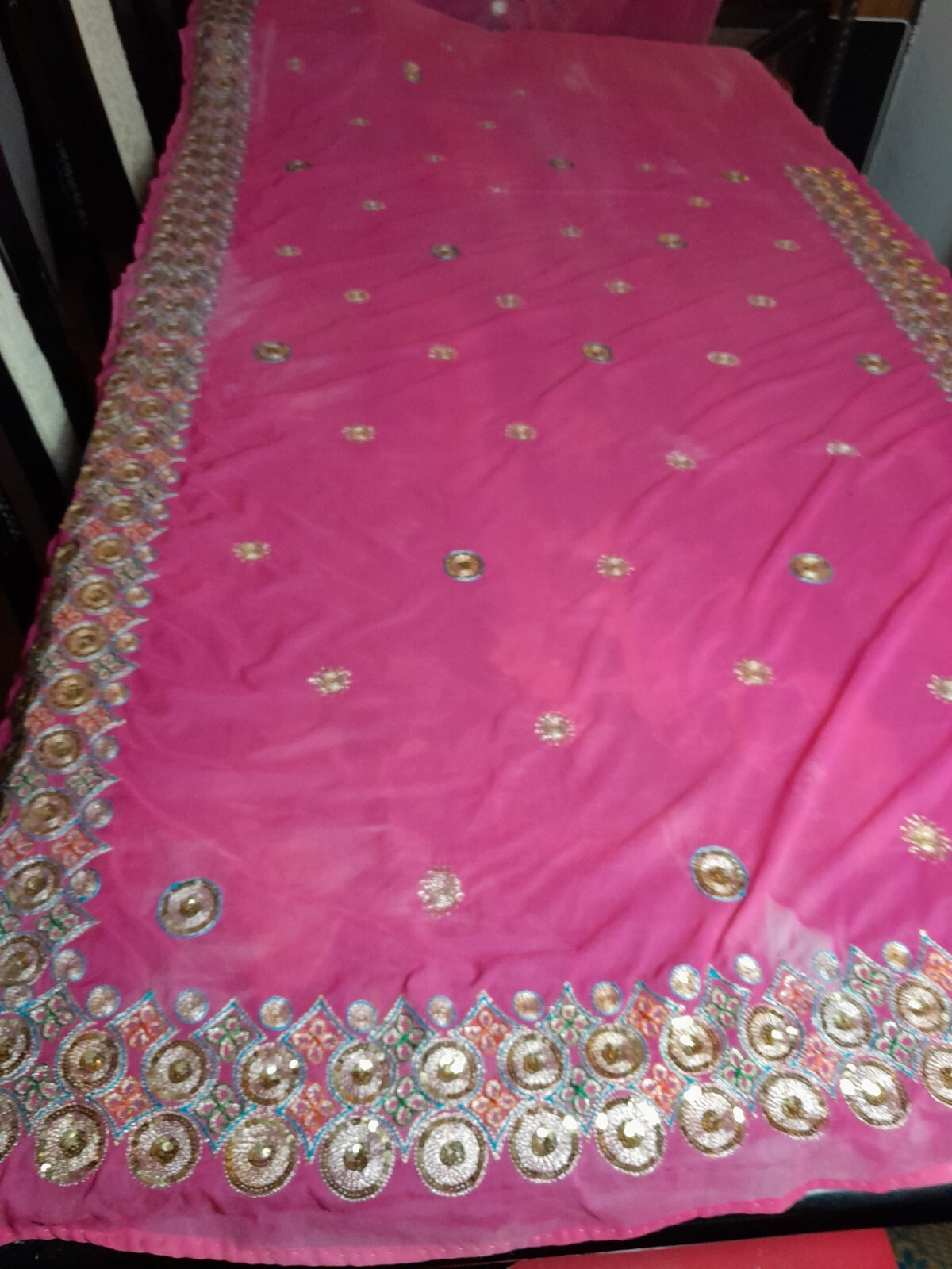 EAST INDIAN VINTAGE CHIFFON SARI HEAVILY EMBELLISHED GOLD SEQUINS 6YDS L X 45″ W