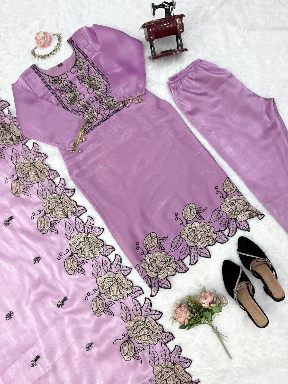 Stunning Mul Chanderi Lilac Salwar Kameez With Dupatta For Party Wear