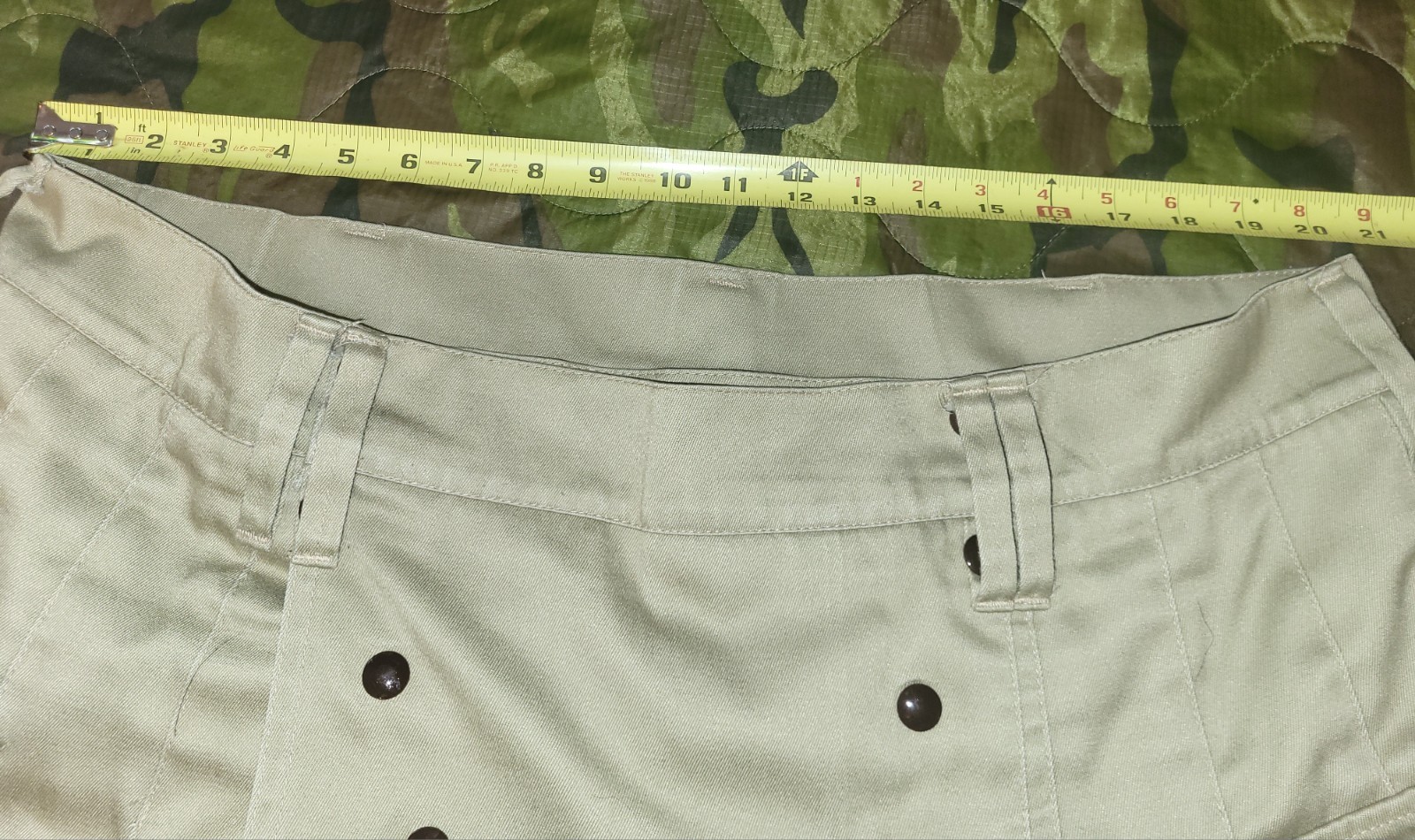 Utilikilt Men’s Khaki Utility Kilt Size 42 x 23 Snap Closure Heavy Duty