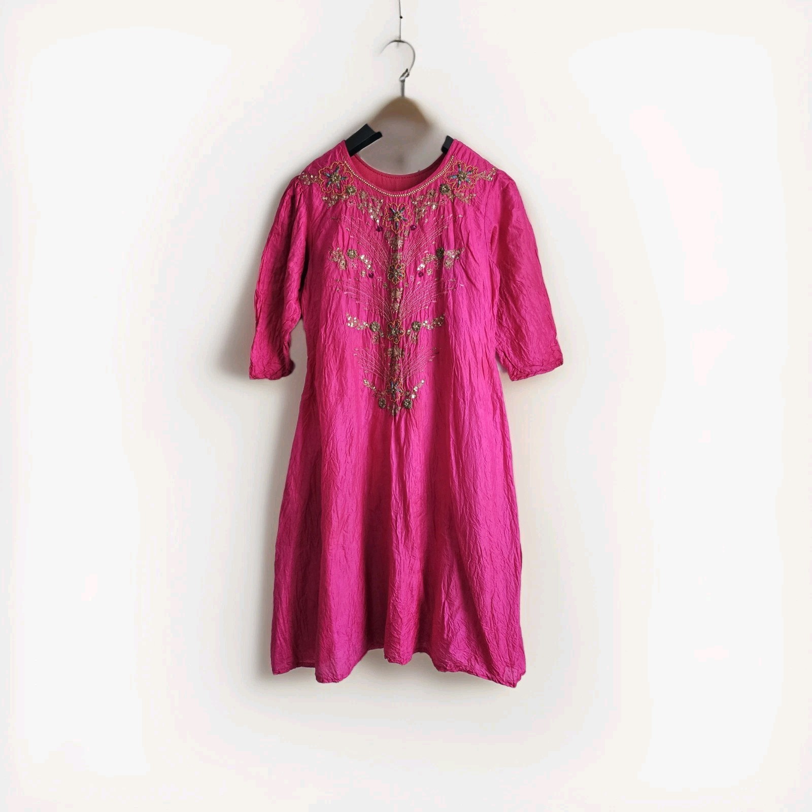 Women Party Wear Hot Pink Silky Kurta Size L Lined Embroidered Details Dress