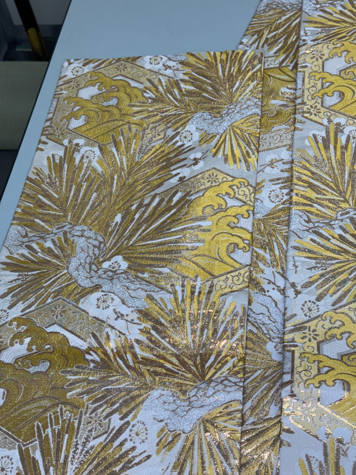 Japanese Vintage Kimono Maru Obi silk Gold Embroidery Reversible 153.5×11.8in