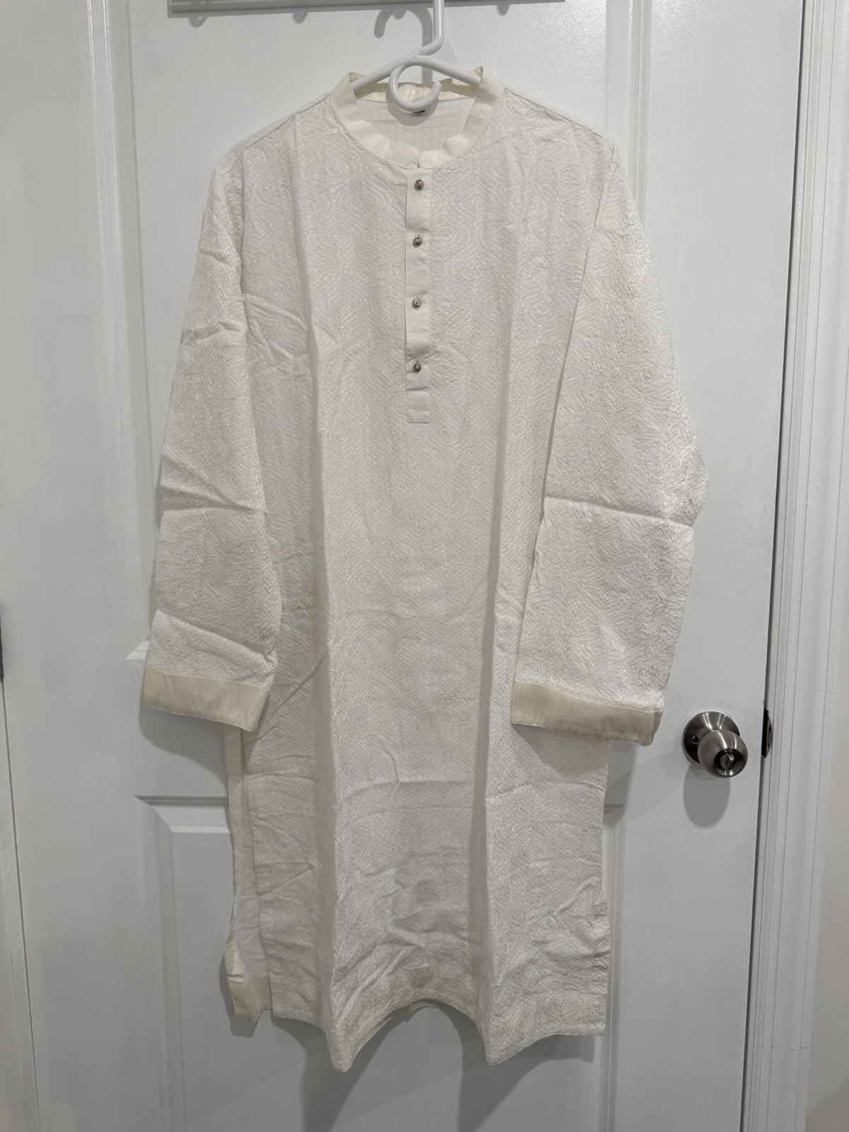 Men’s White Kurta Long Sleeve Pattern Tunic