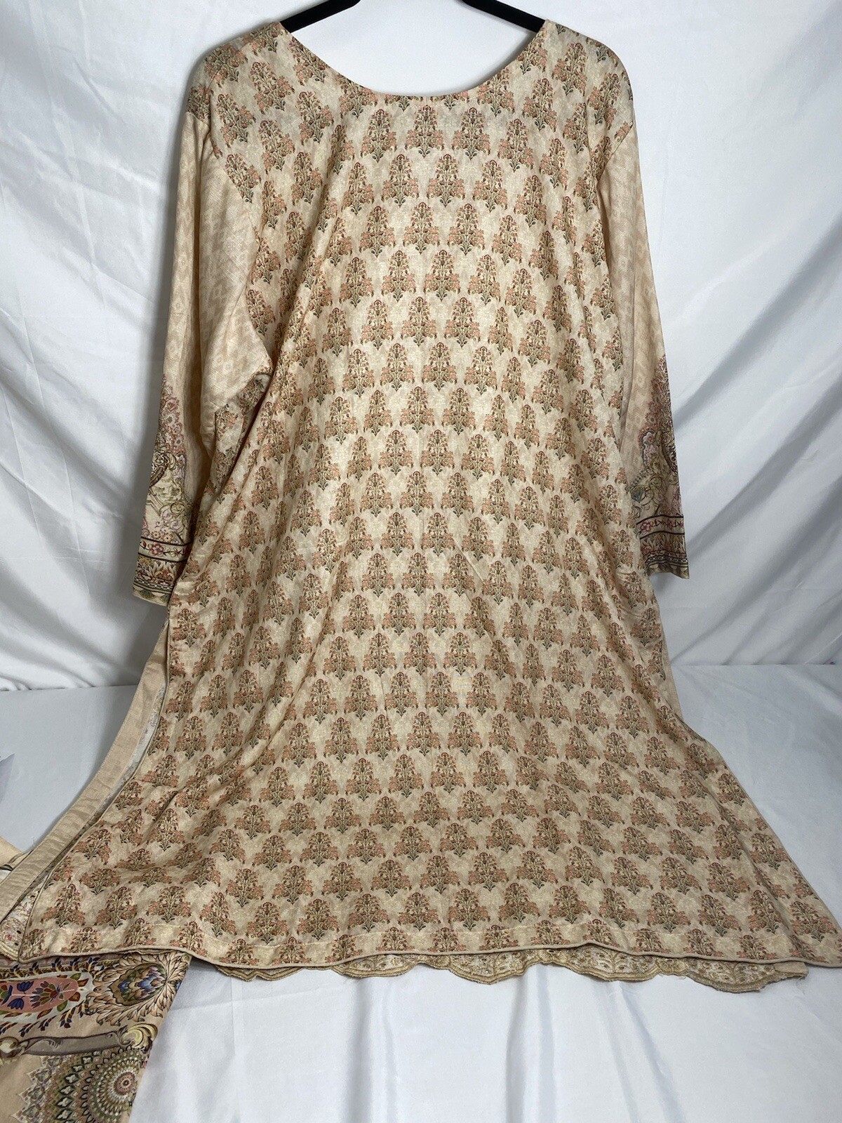 Pakistani Karan chicken Kari/embroidery kameez shalwar 3XL bust 50 Dupatta Shawl