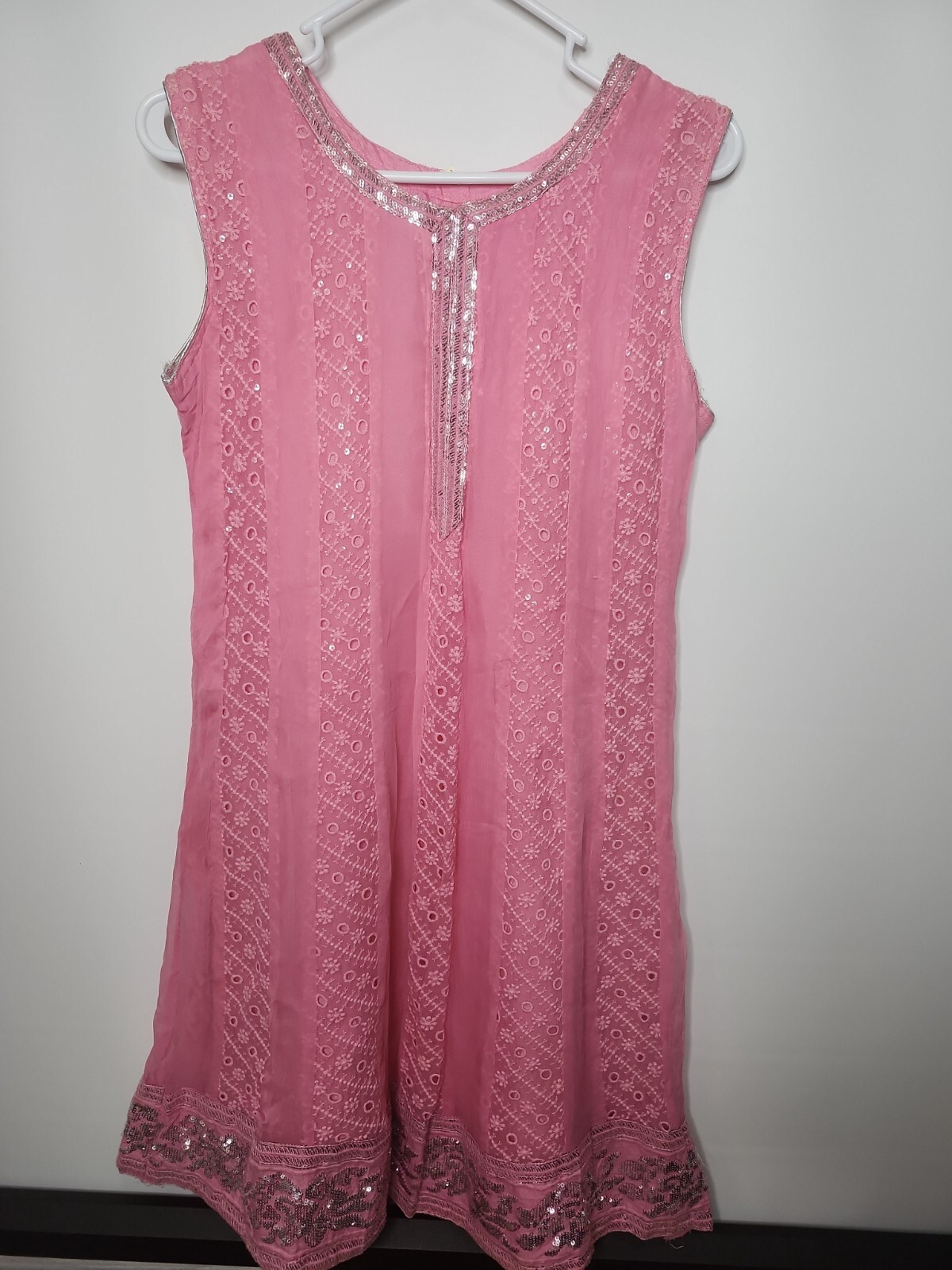 Pakistani Dress Pink & Silver (small?) (1-9)