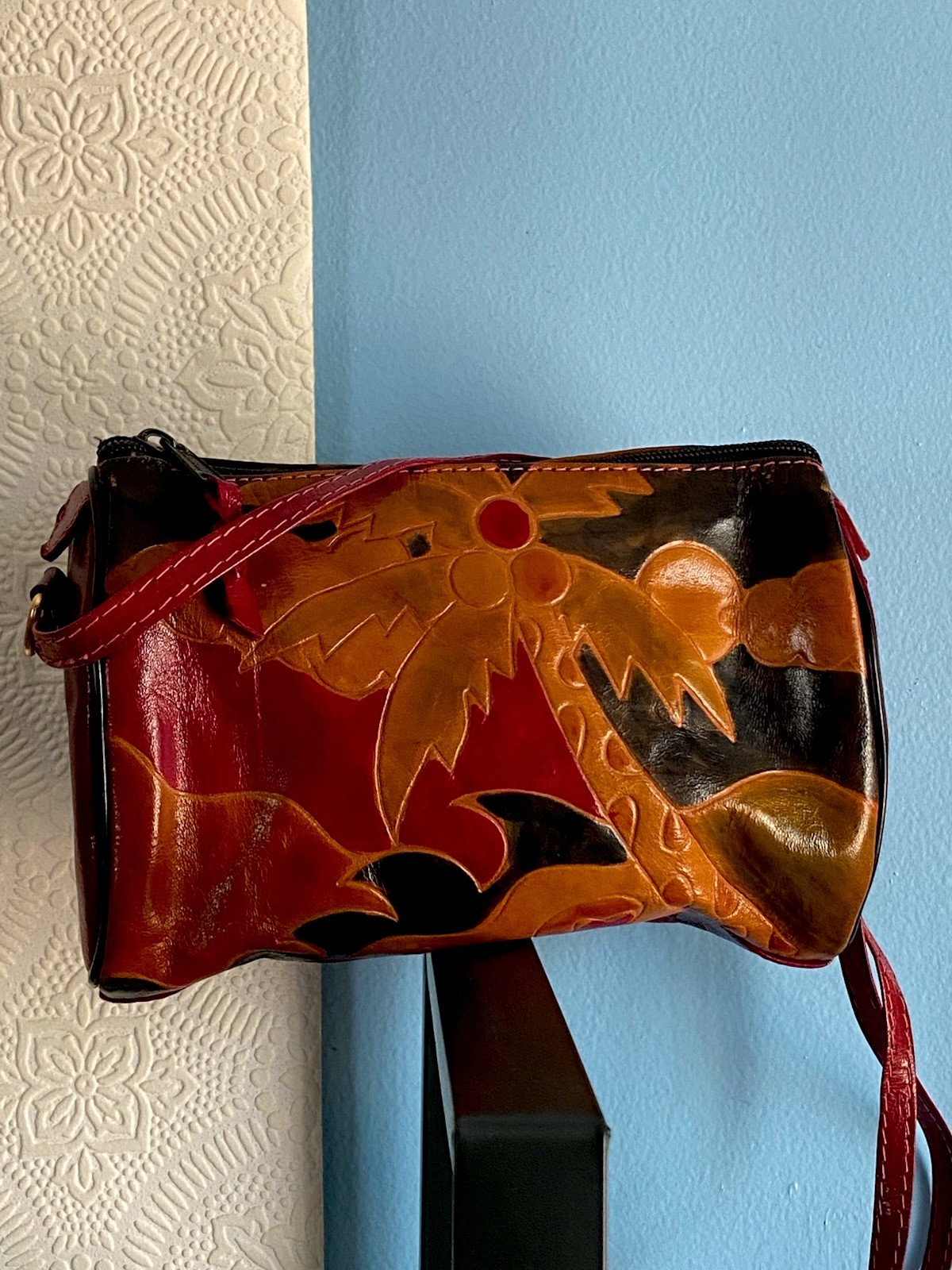 Peculiar HANDMADE LEATHER Bag and Sandals 7M Boho Style, Red Brown Orange.