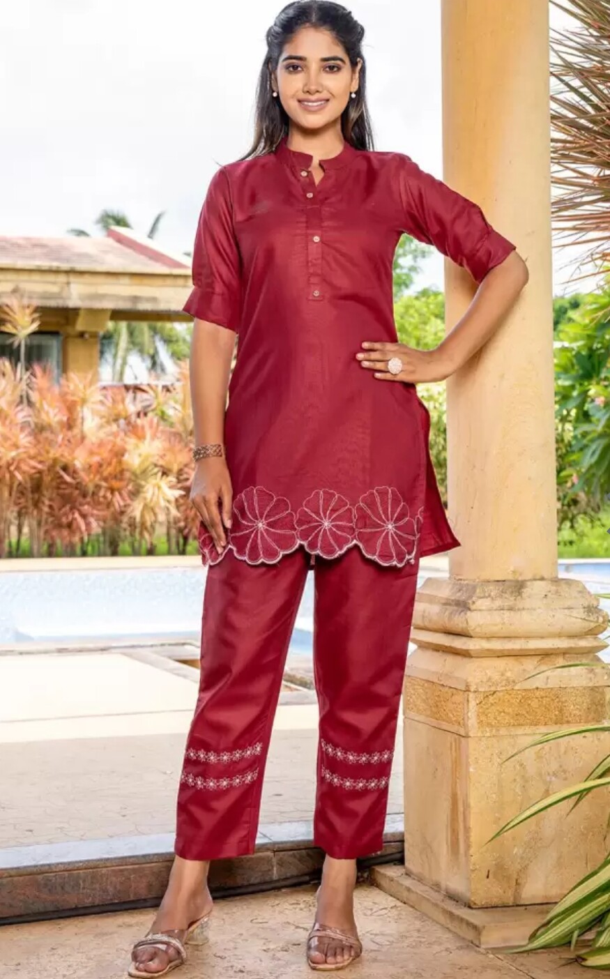 Indian Co-ord Set;Women Solid Floral Embroidered Cotton Tunic Kurta Trousers Set