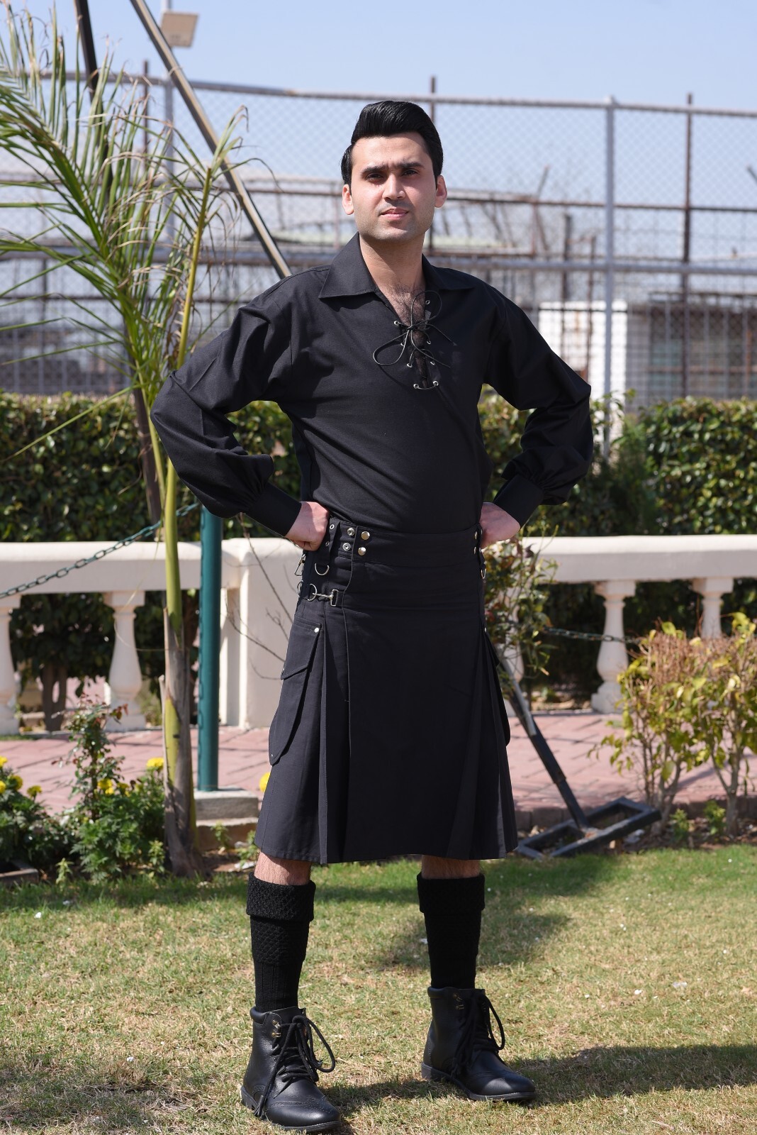 Handmade Active Men’s Black cargo pocket utility kilt 100% COTTON