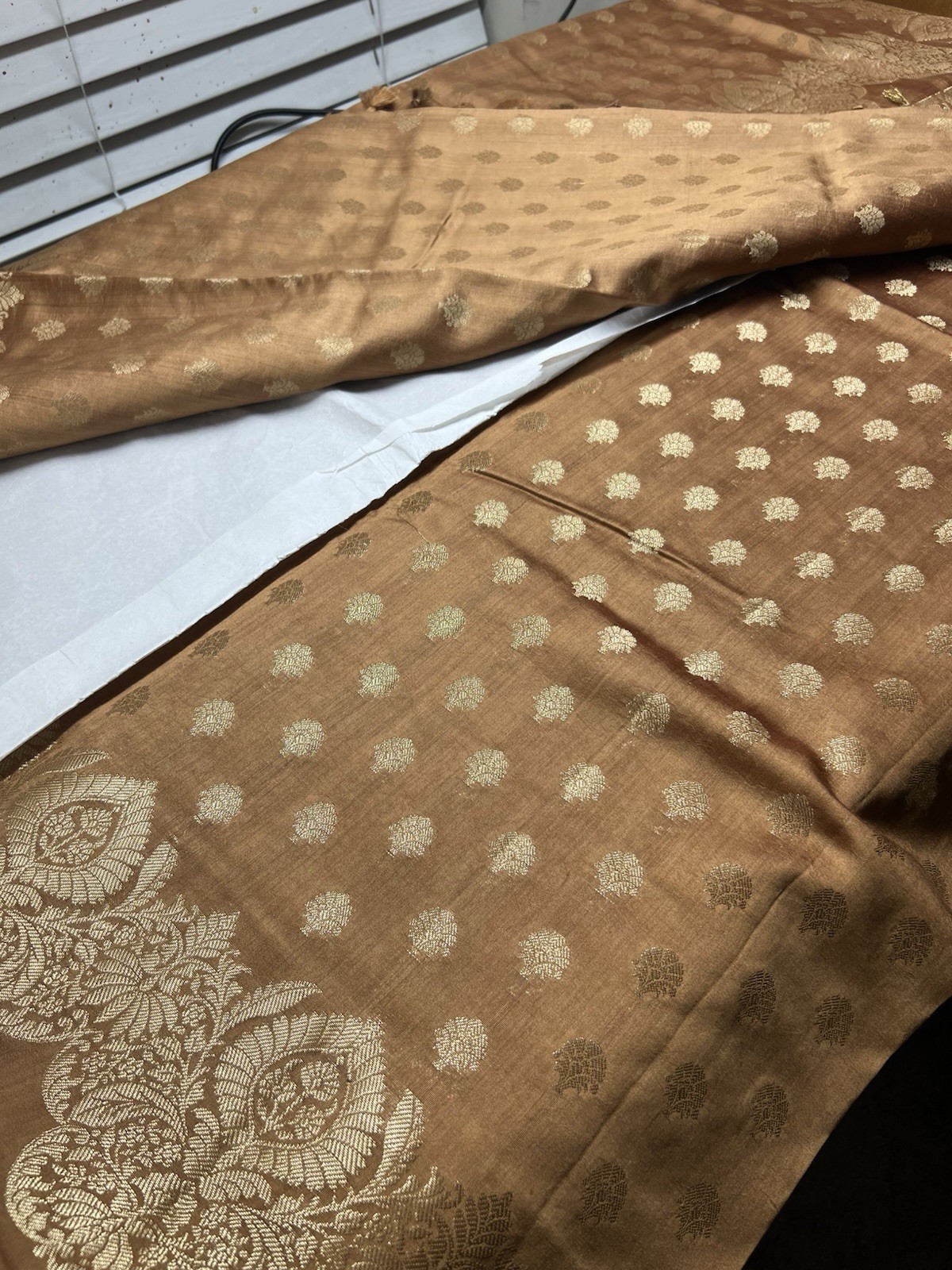 New Women Pure Banarasi Dhupion Silk Blend Banarasi Brown Gold Tassel Saree