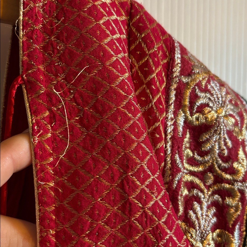 Red & Gold Indian Sari Blouse Choli | Embroidered Sleeves | Festive Crop Top